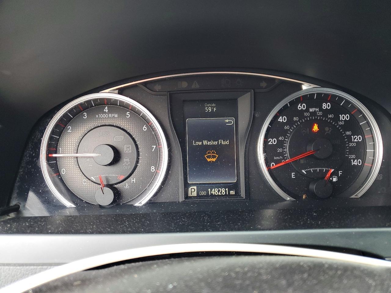 2016 TOYOTA CAMRY