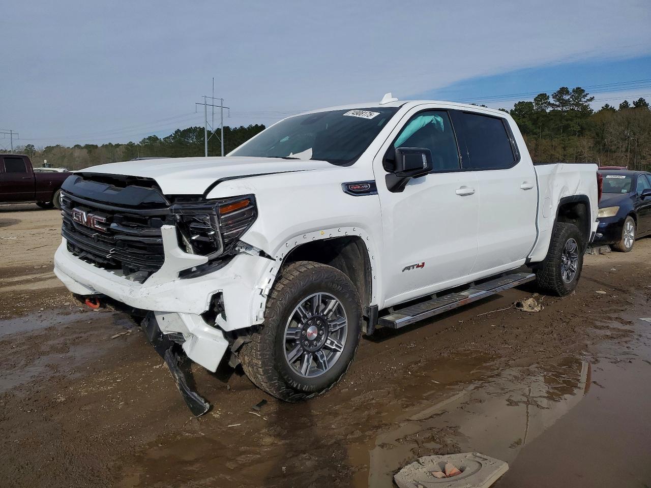 2025 GMC Sierra