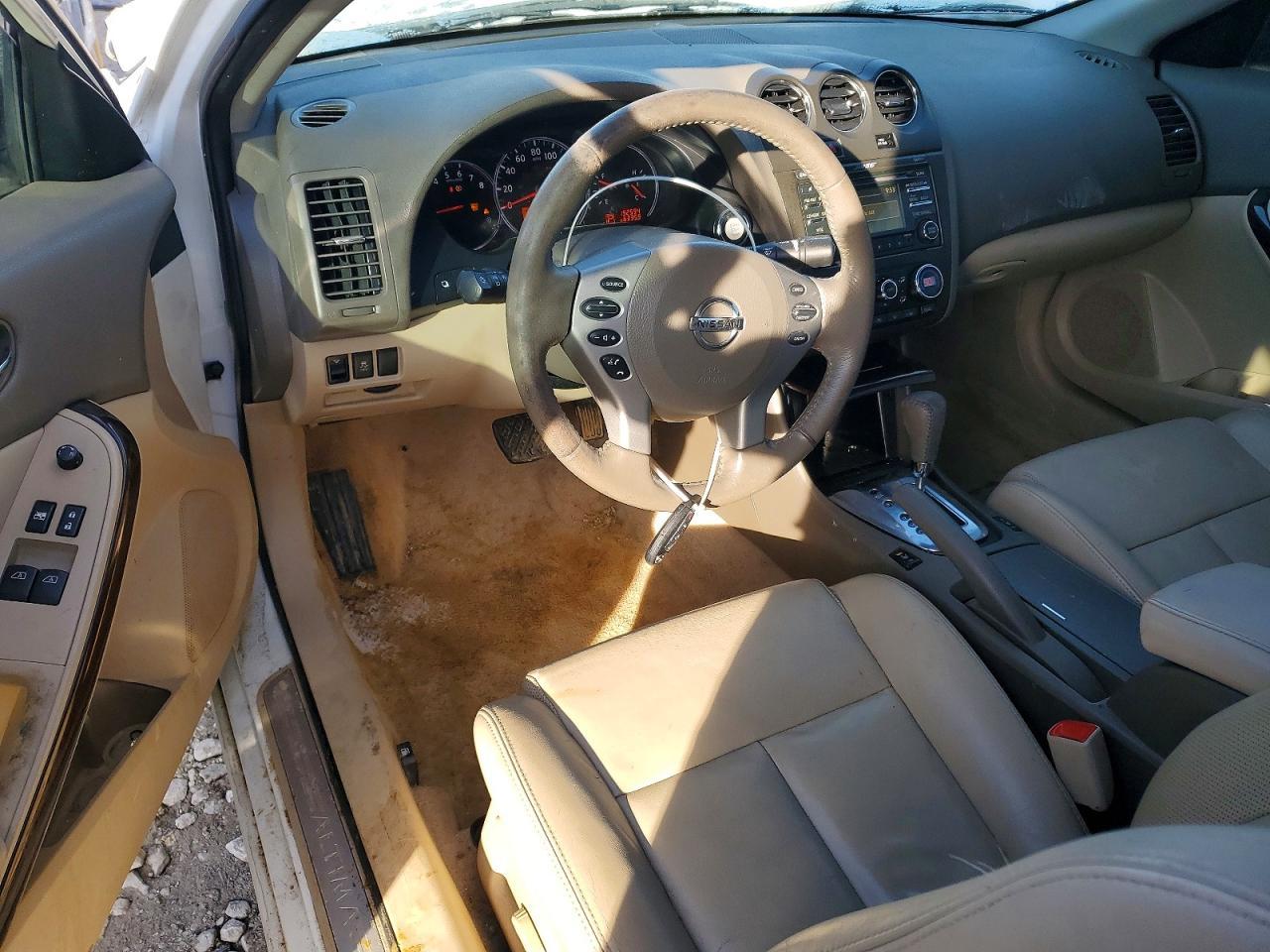 2012 NISSAN ALTIMA