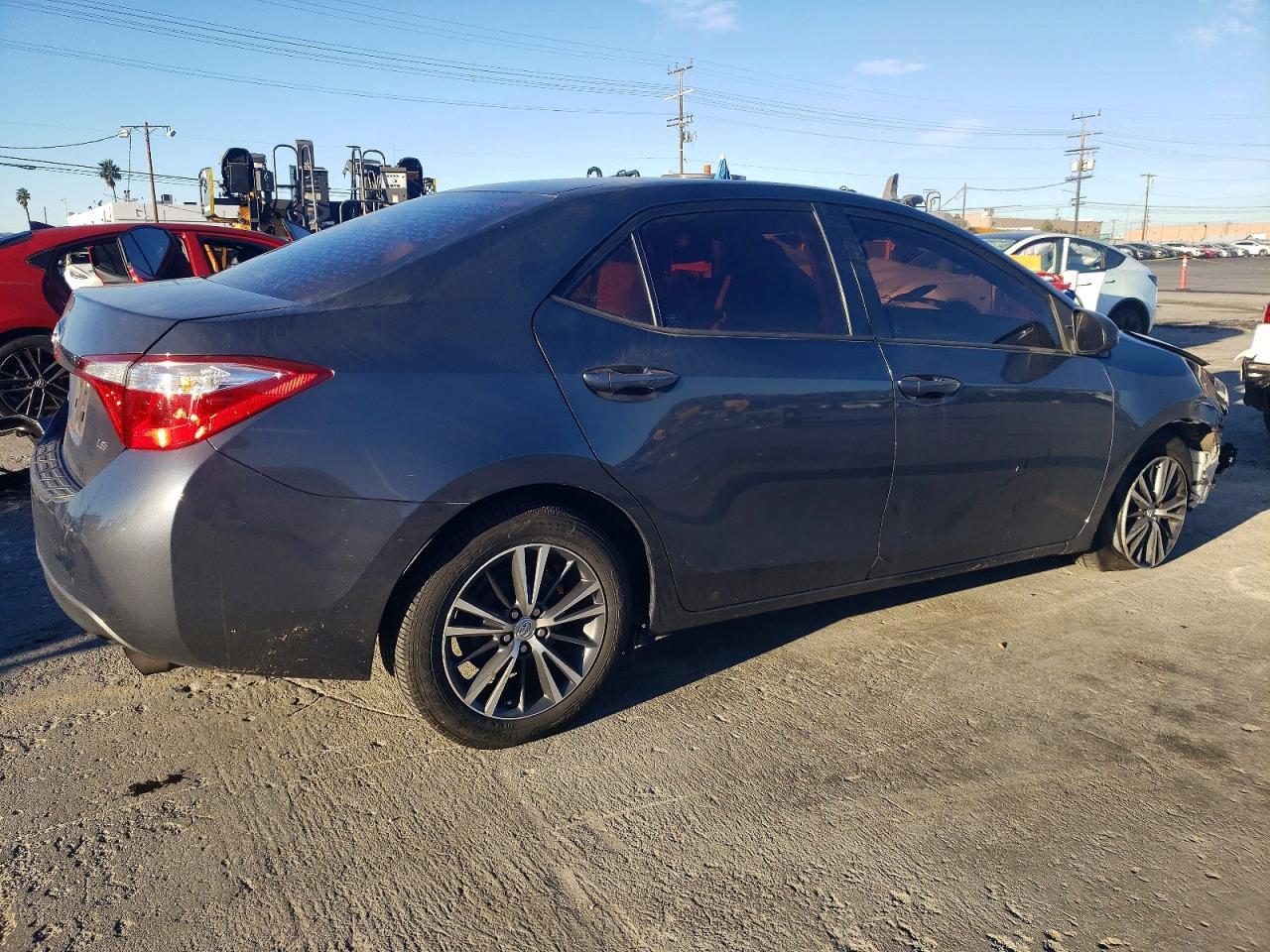 2016 TOYOTA COROLLA