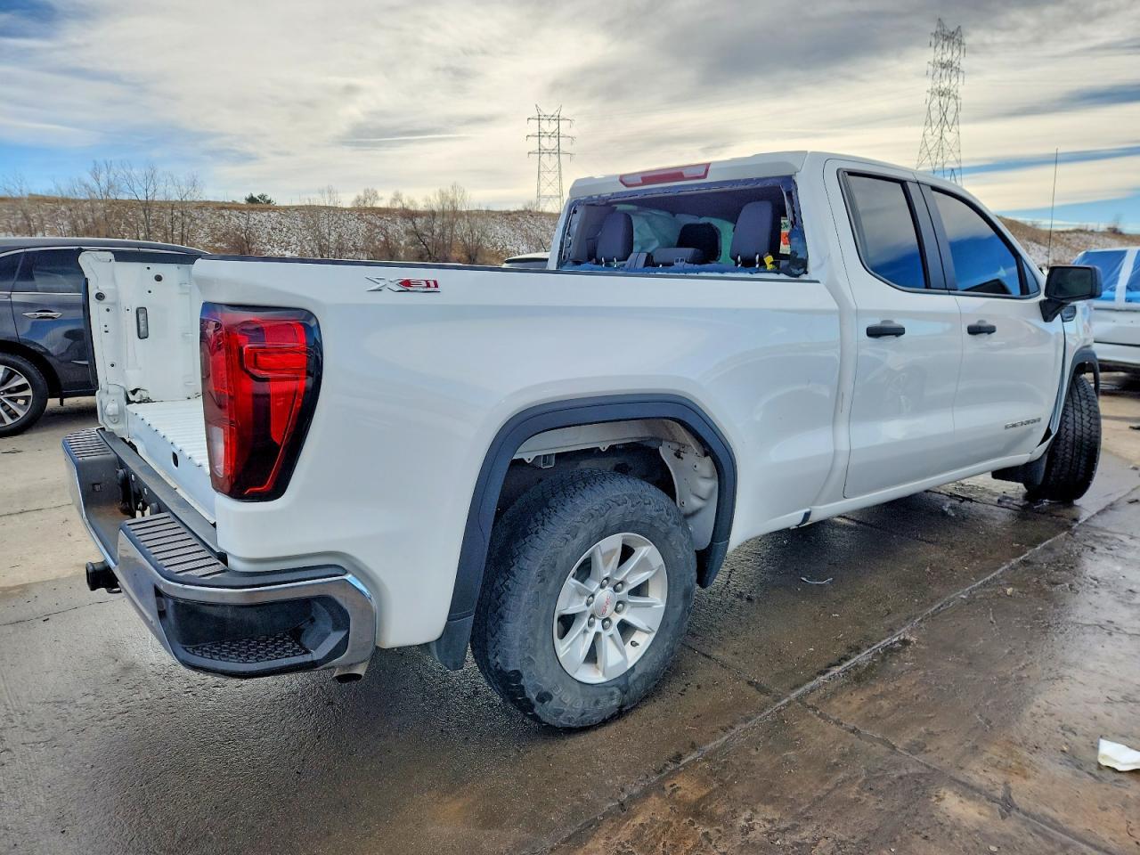 2025 GMC Sierra