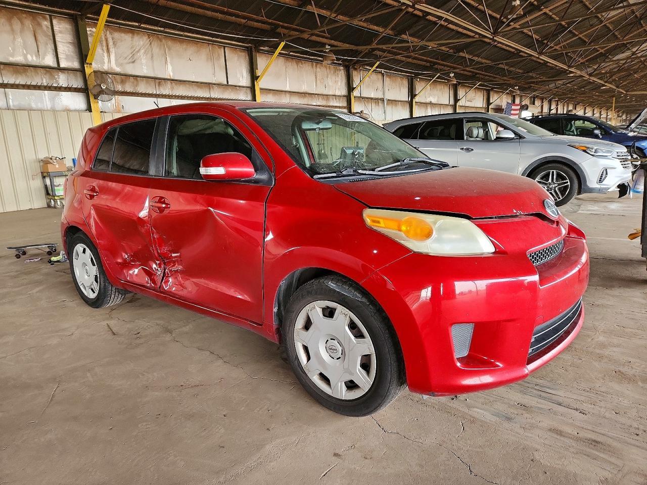 2011 TOYOTA SCION