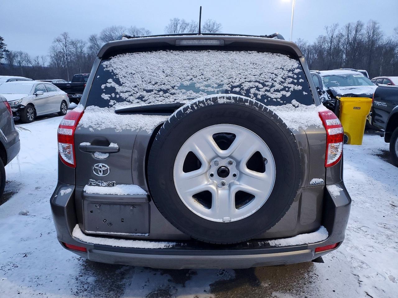 2011 TOYOTA RAV4