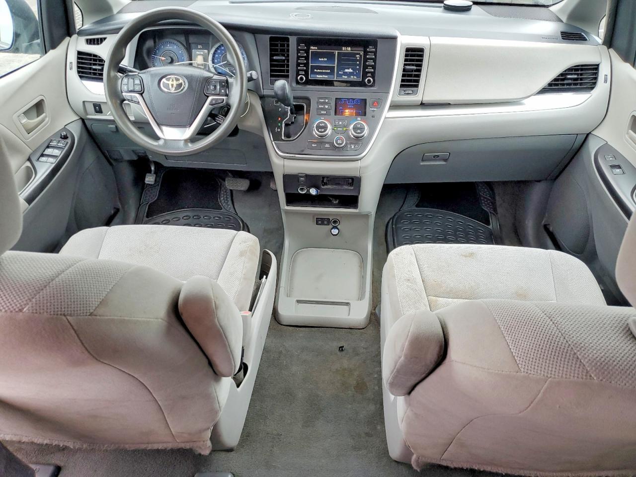 2020 TOYOTA SIENNA