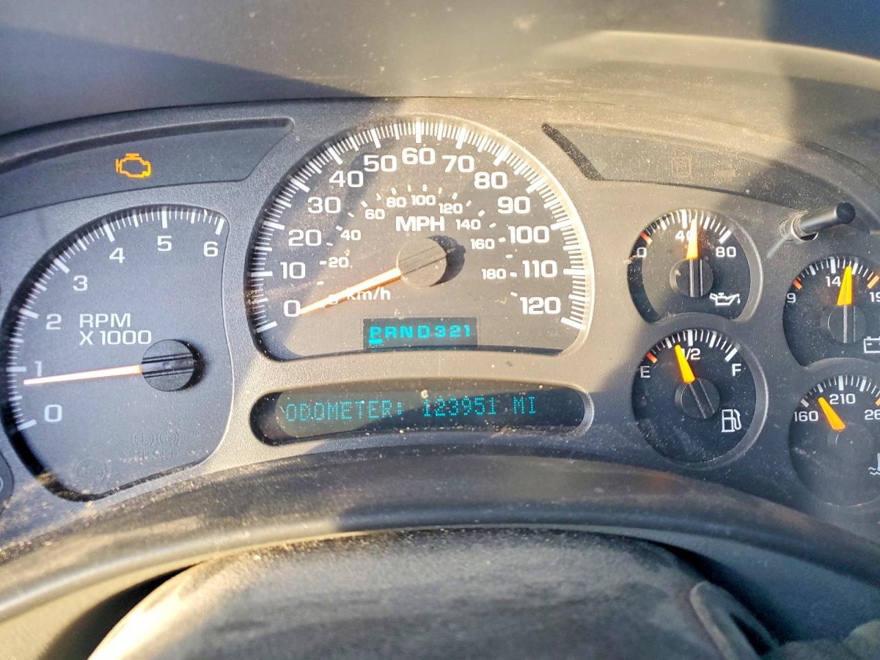 2004 CHEVROLET Silverado