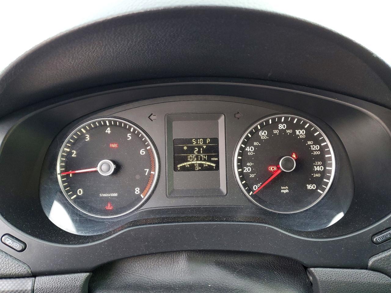 2012 VOLKSWAGEN JETTA