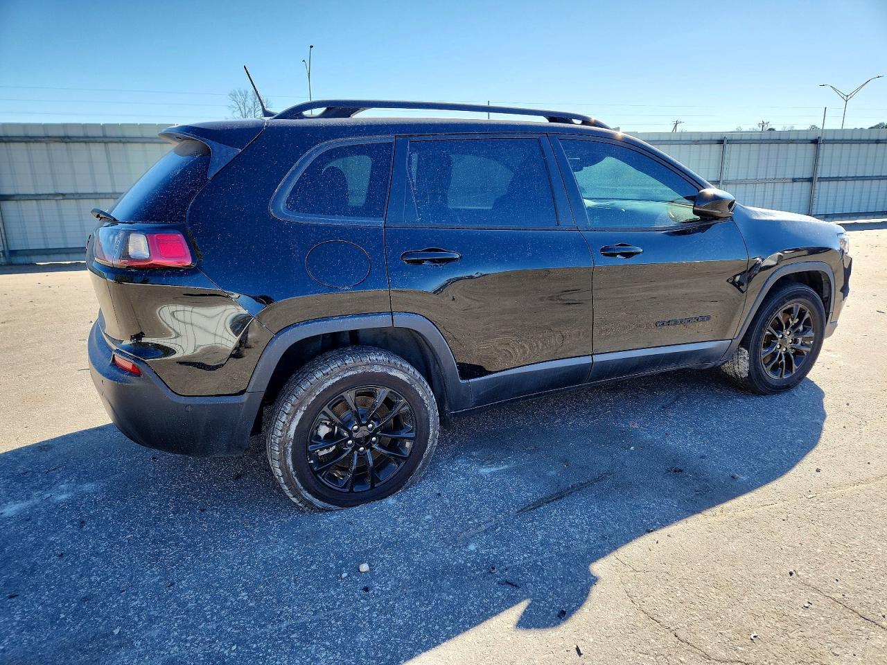 2023 JEEP CHEROKEE