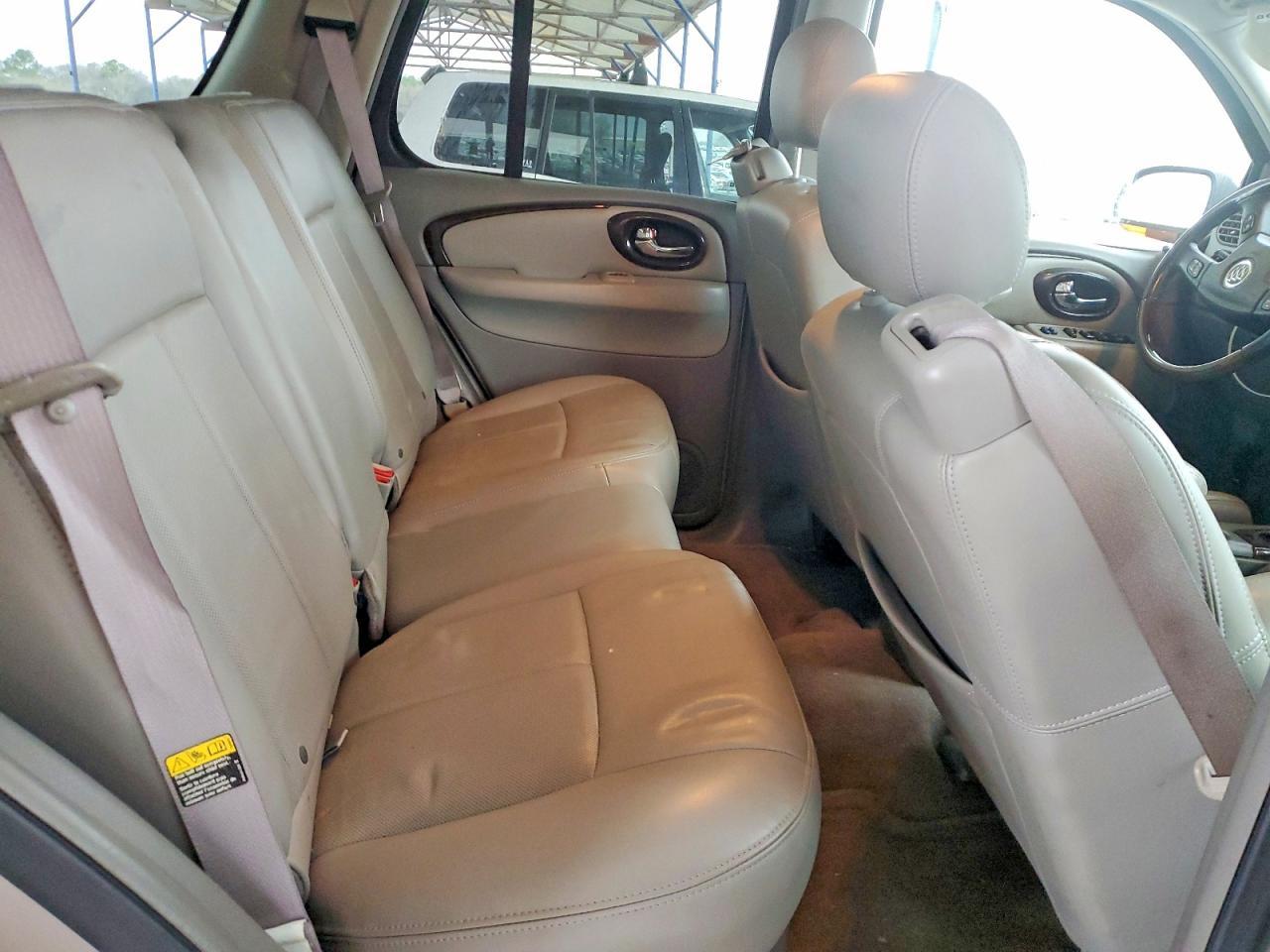 2005 BUICK Rainier