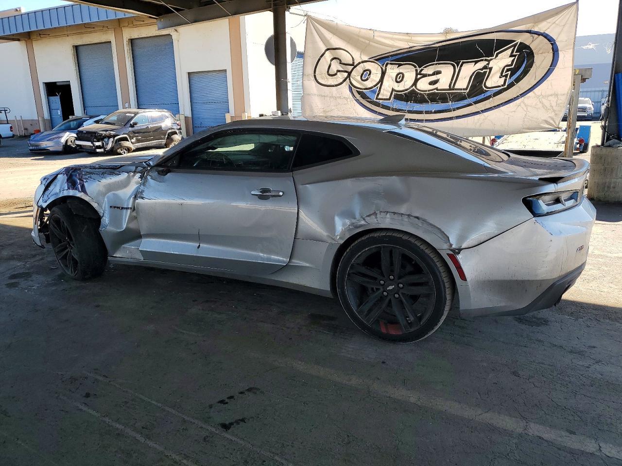 2018 CHEVROLET Camaro