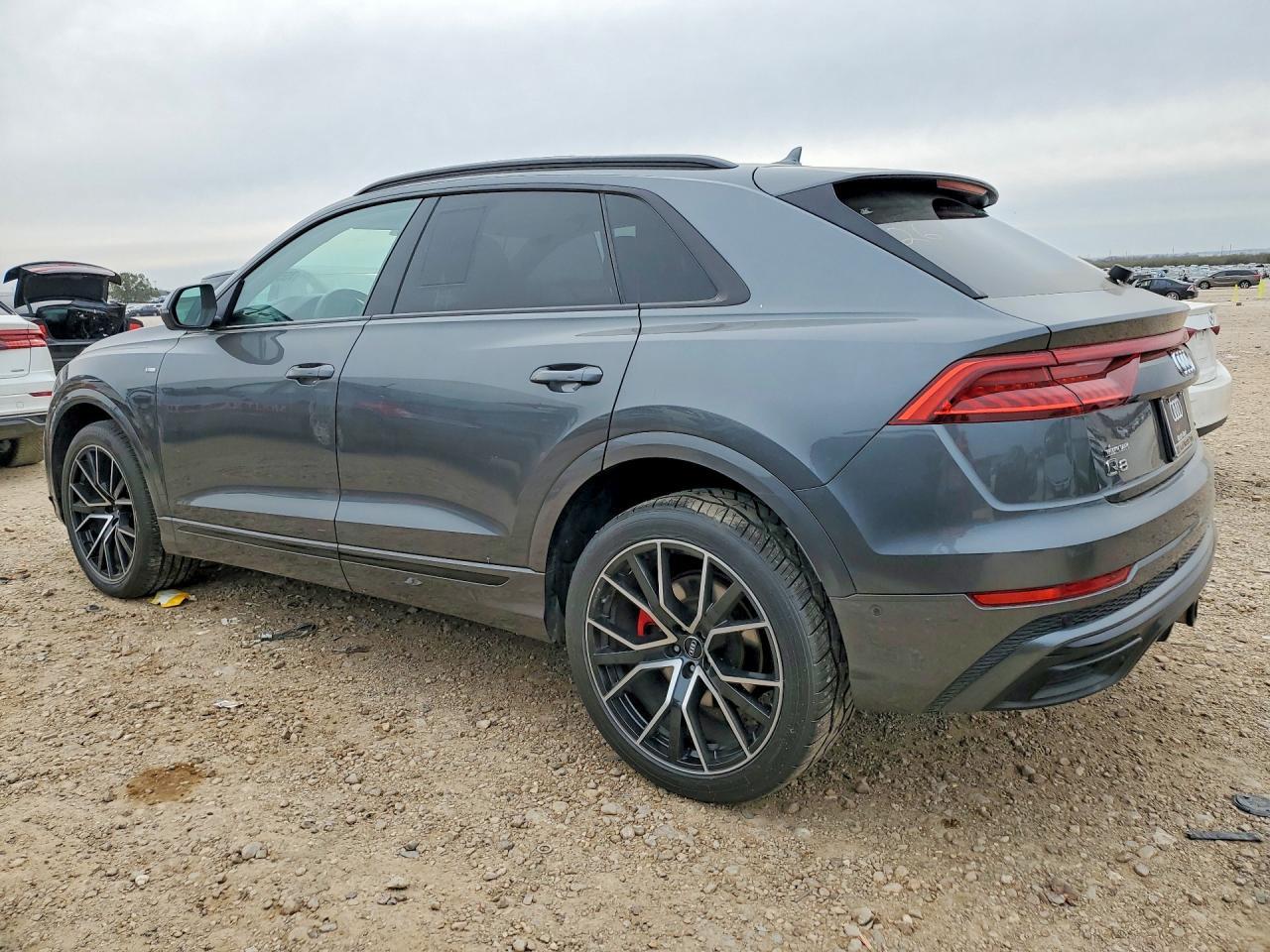 2019 AUDI Q8