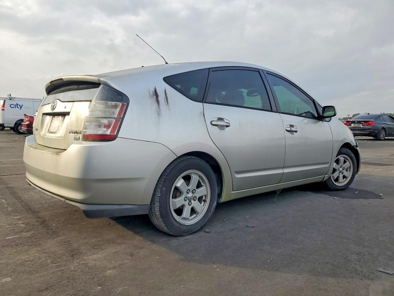 2005 TOYOTA PRIUS