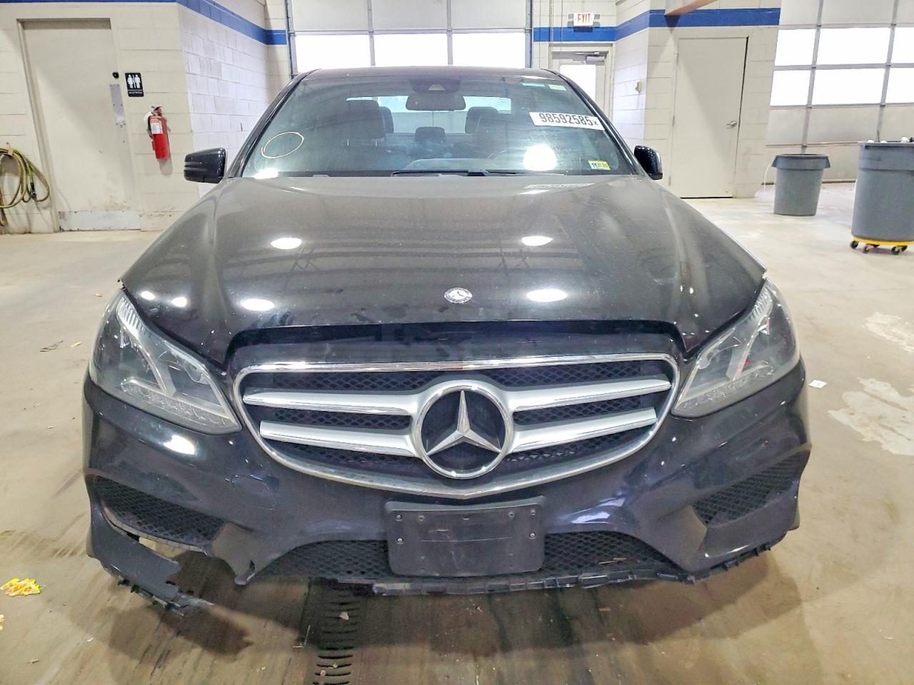 2016 MERCEDES-BENZ E-Class