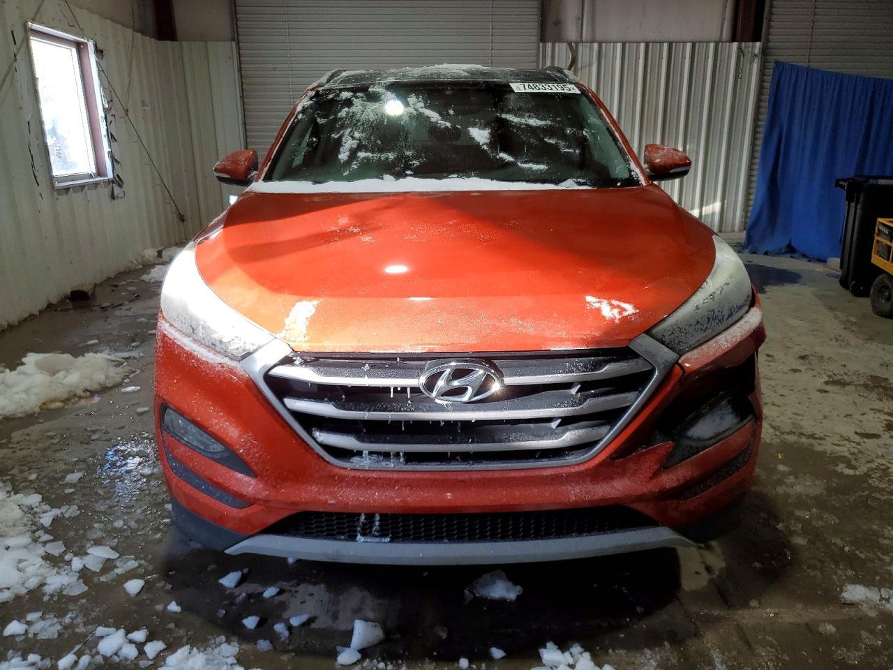 2017 HYUNDAI TUCSON