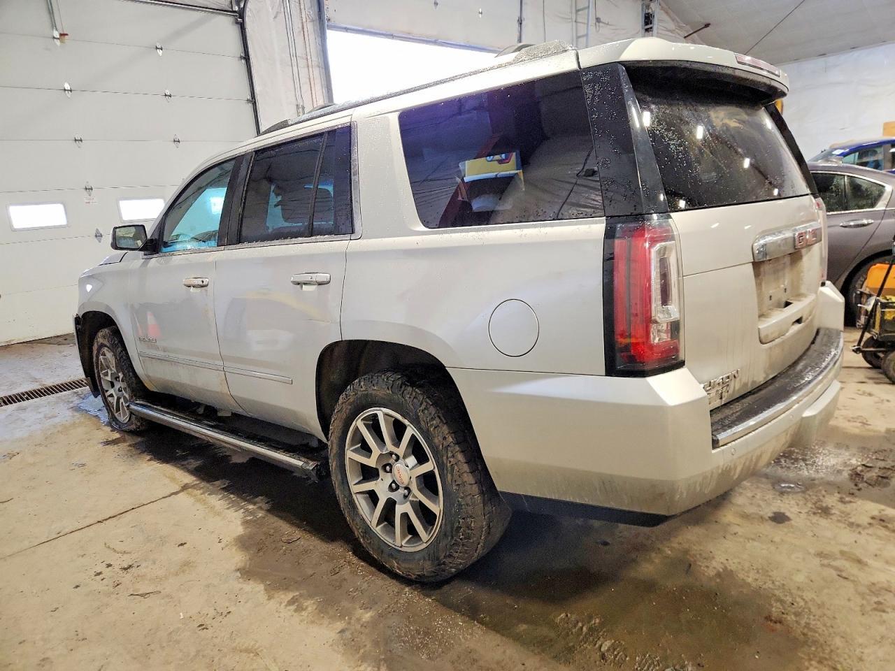 2015 GMC Yukon
