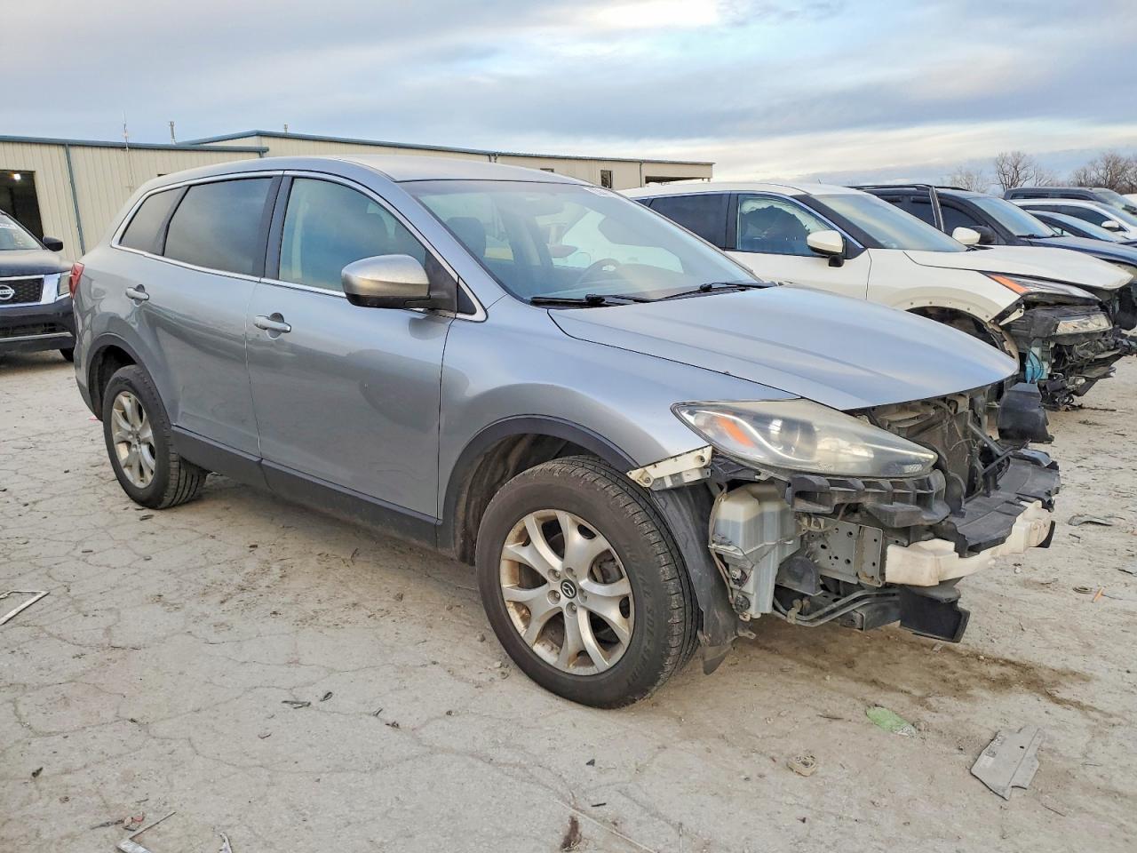 2013 MAZDA CX-9