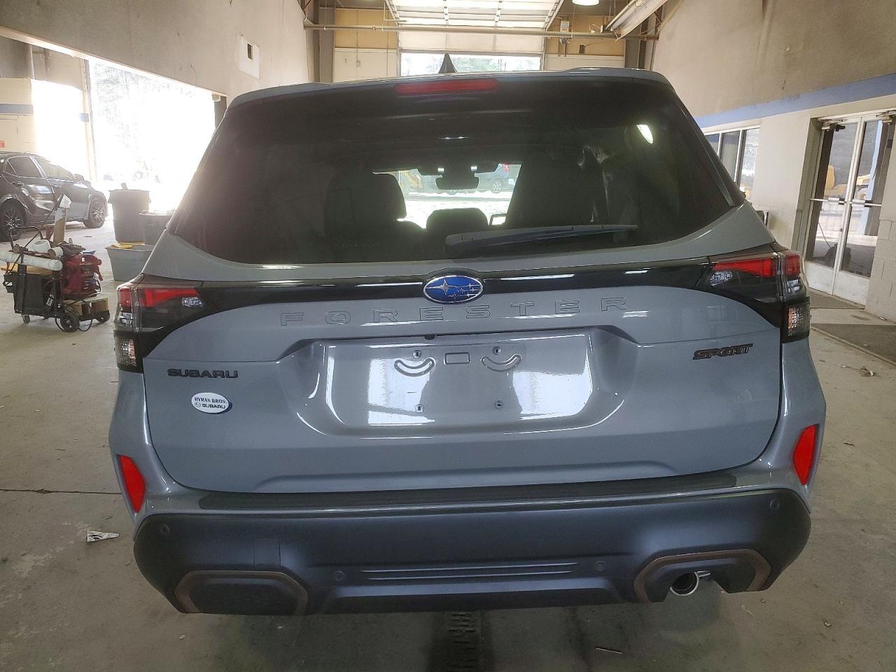 2025 SUBARU FORESTER