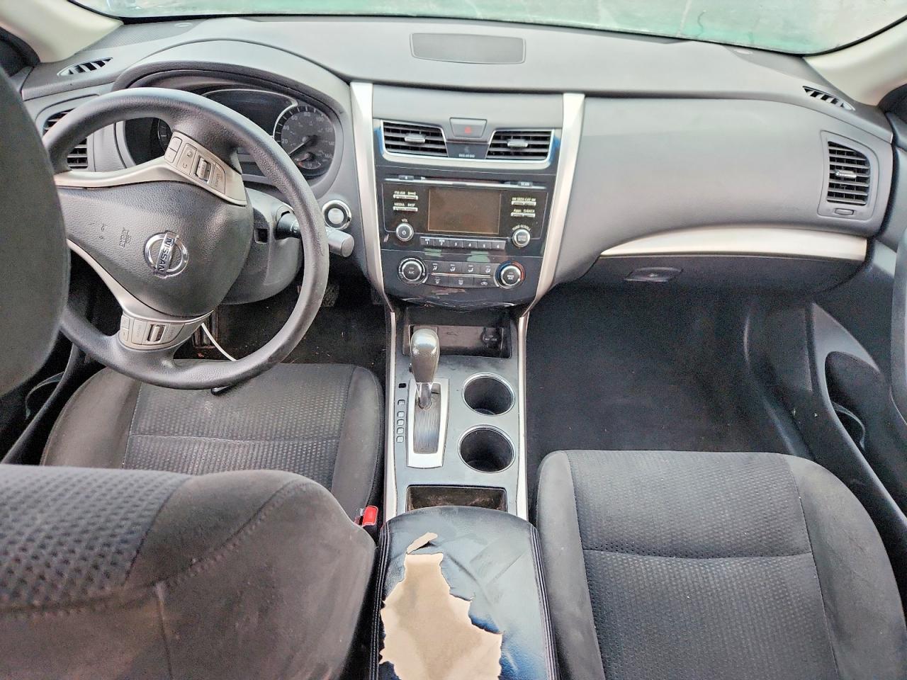 2015 NISSAN