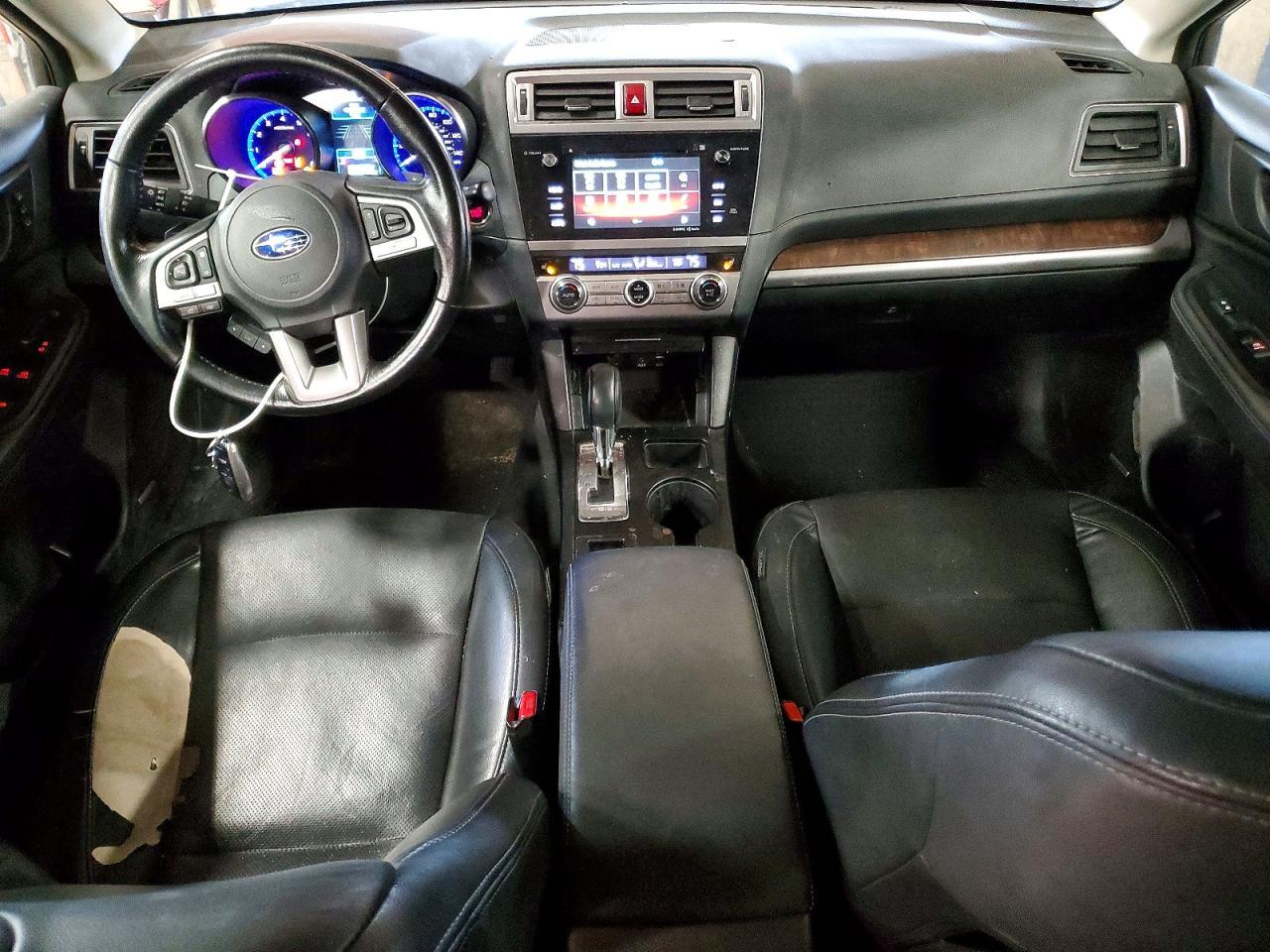 2015 SUBARU Outback