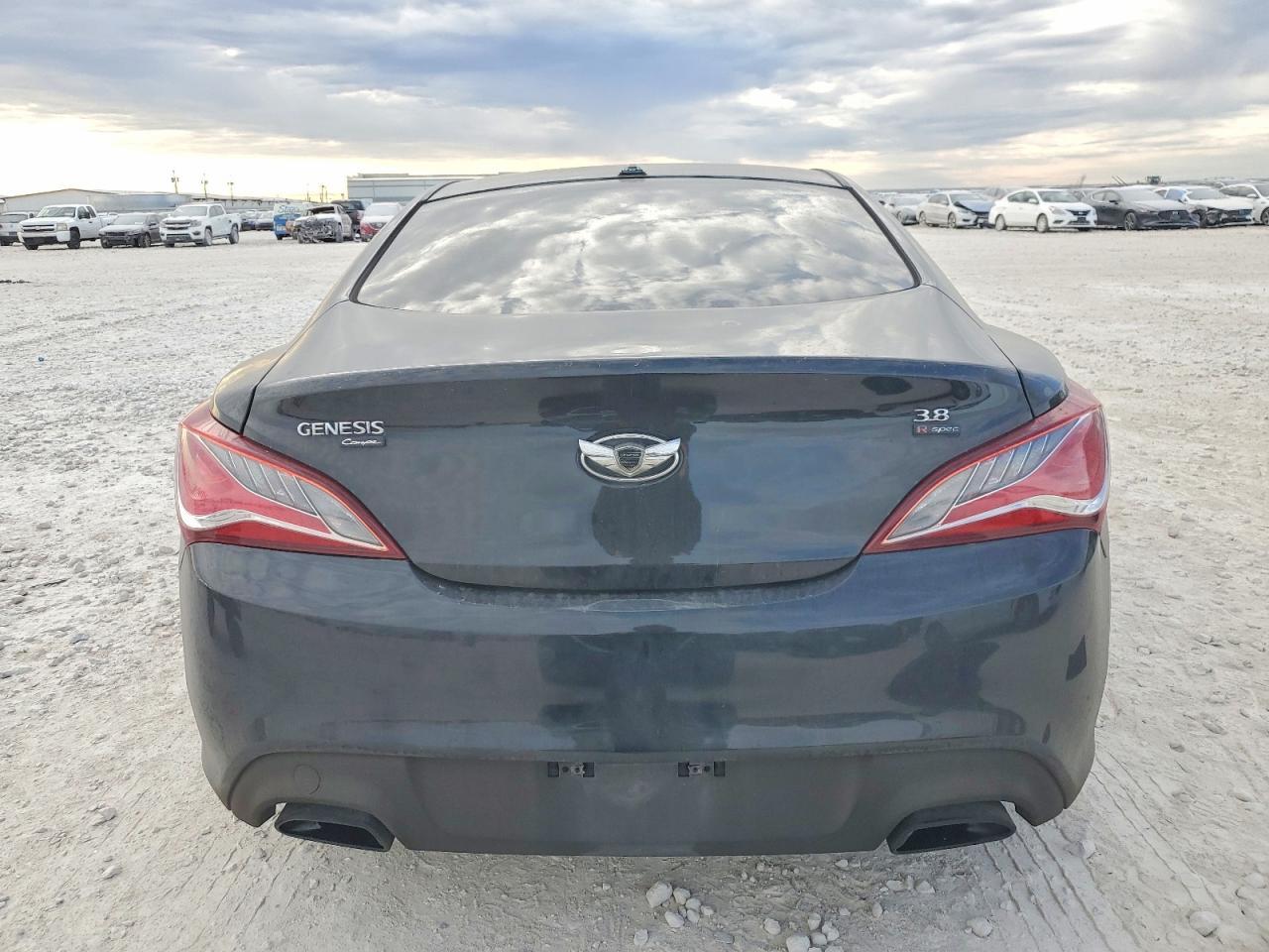 2014 HYUNDAI GENESIS