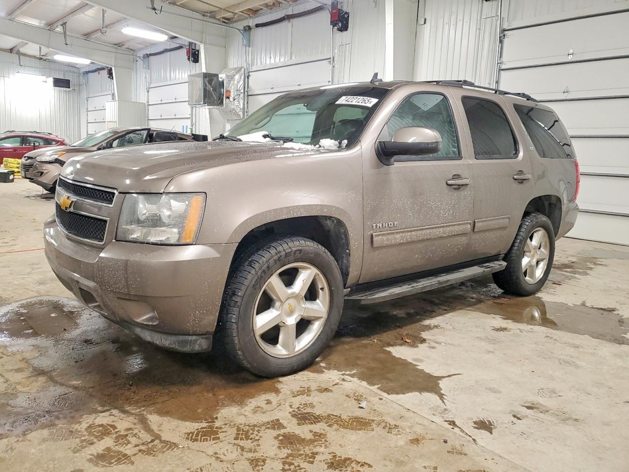 2014 CHEVROLET Tahoe