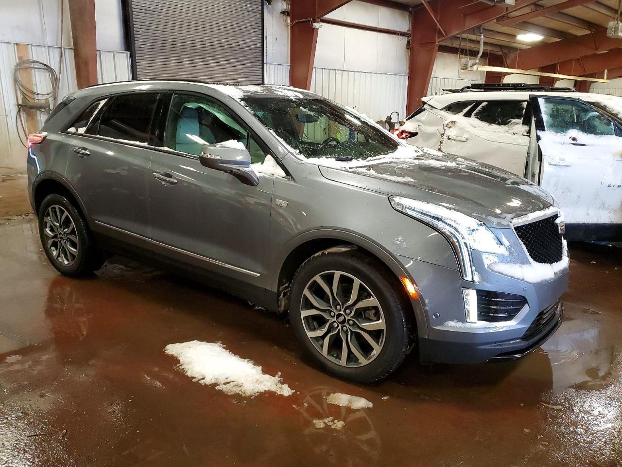 2021 CADILLAC XT5