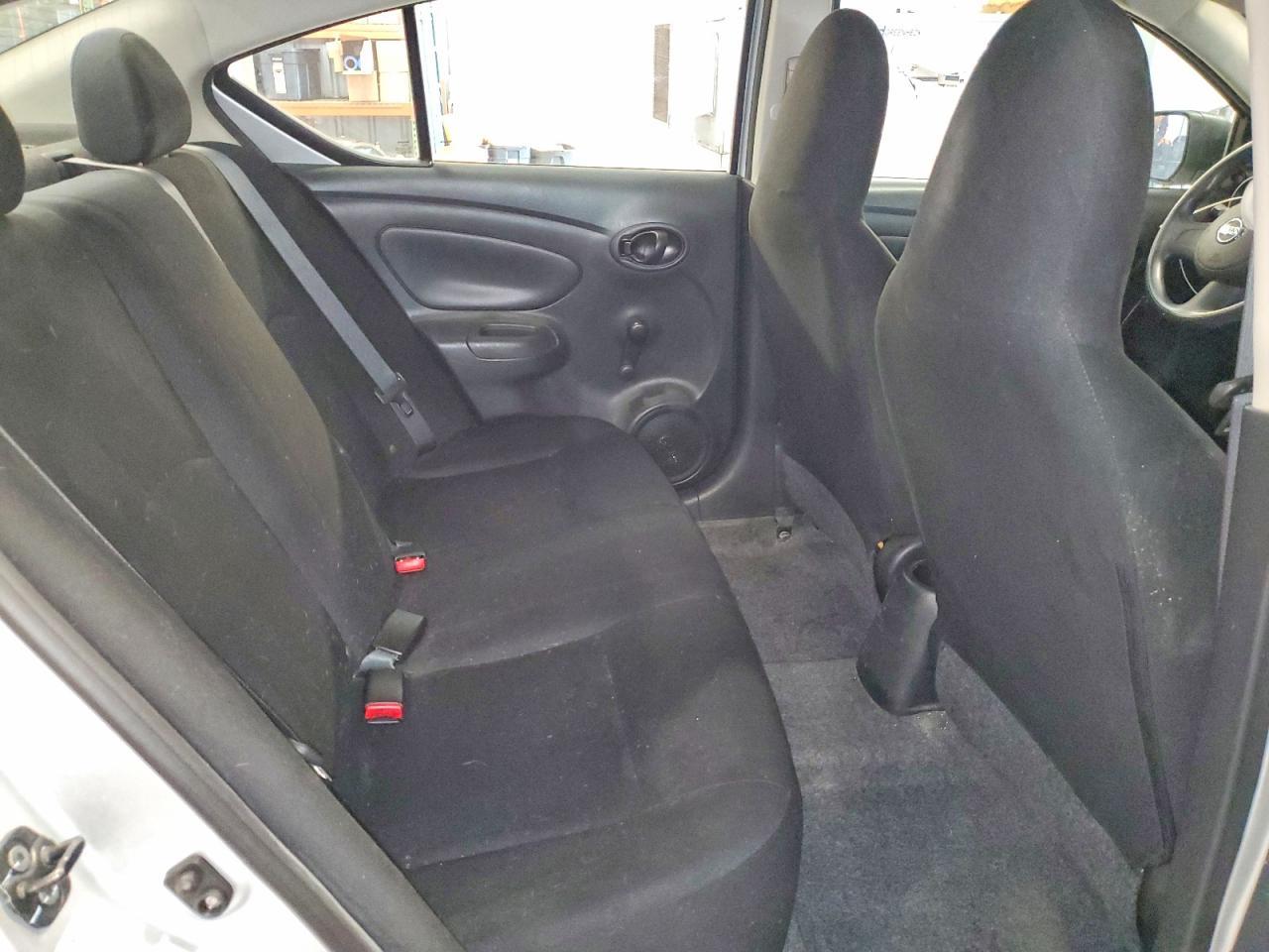 2013 NISSAN VERSA