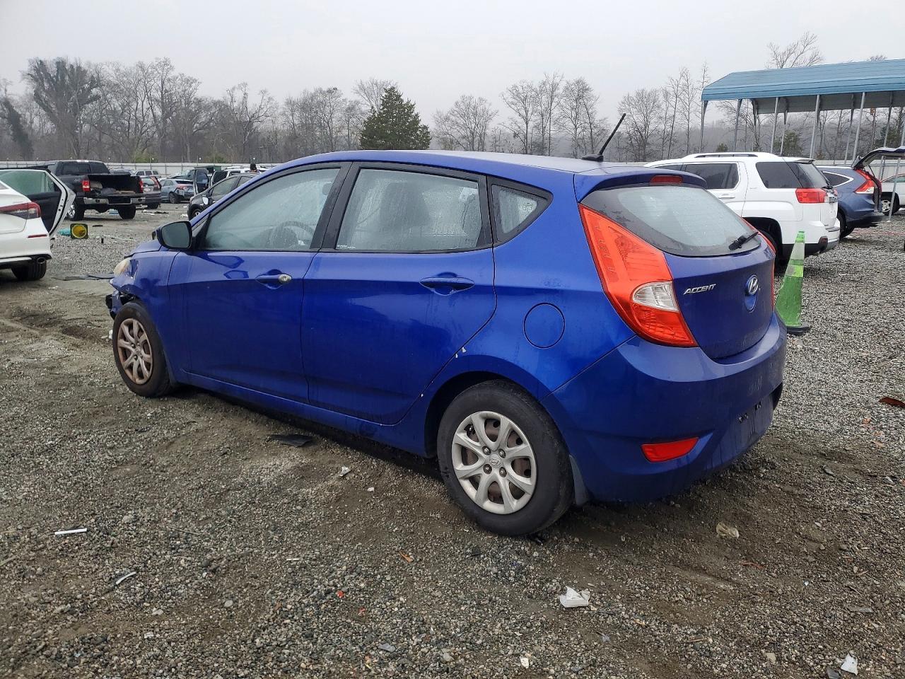 2013 HYUNDAI ACCENT