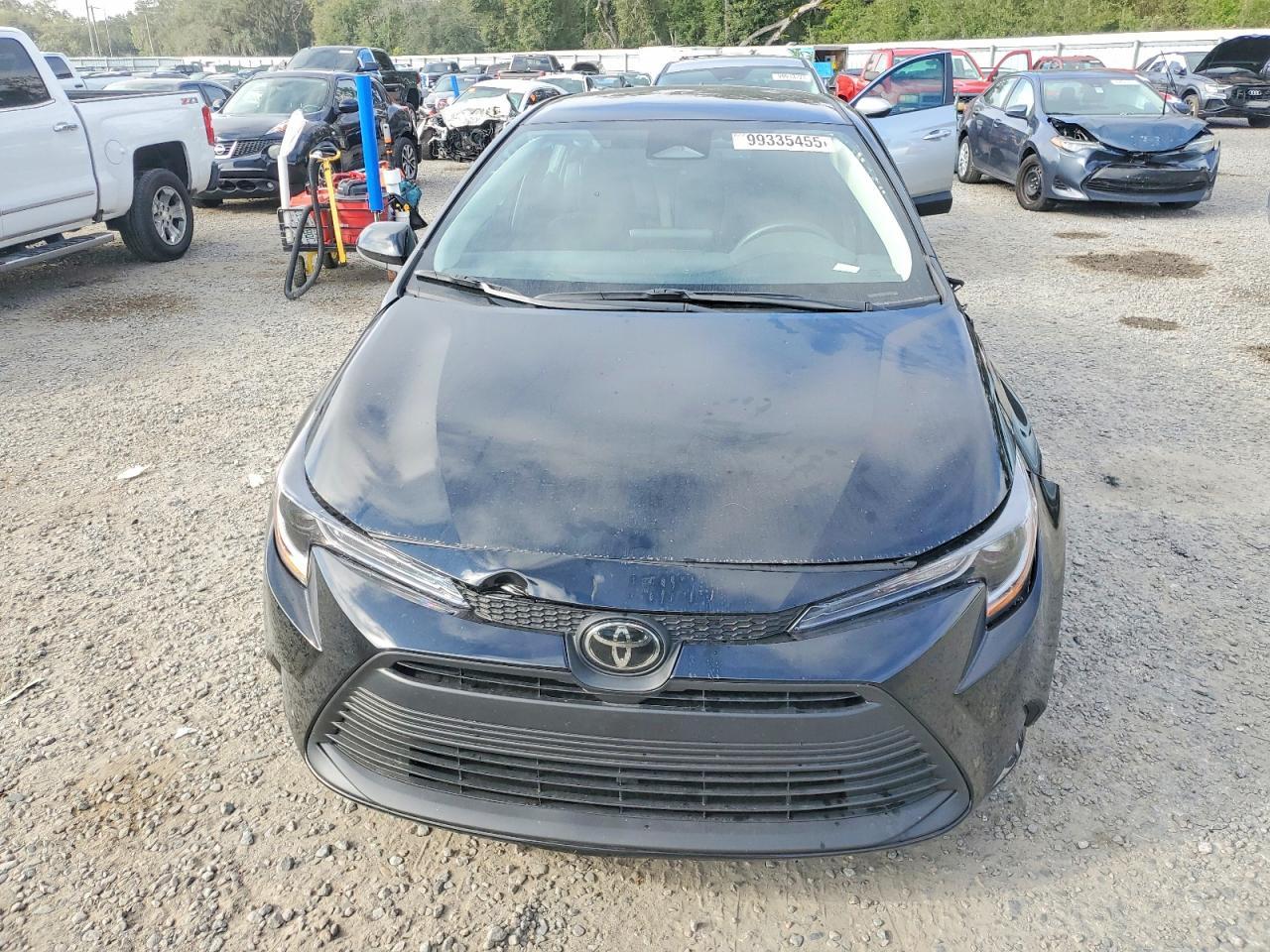 2025 TOYOTA COROLLA