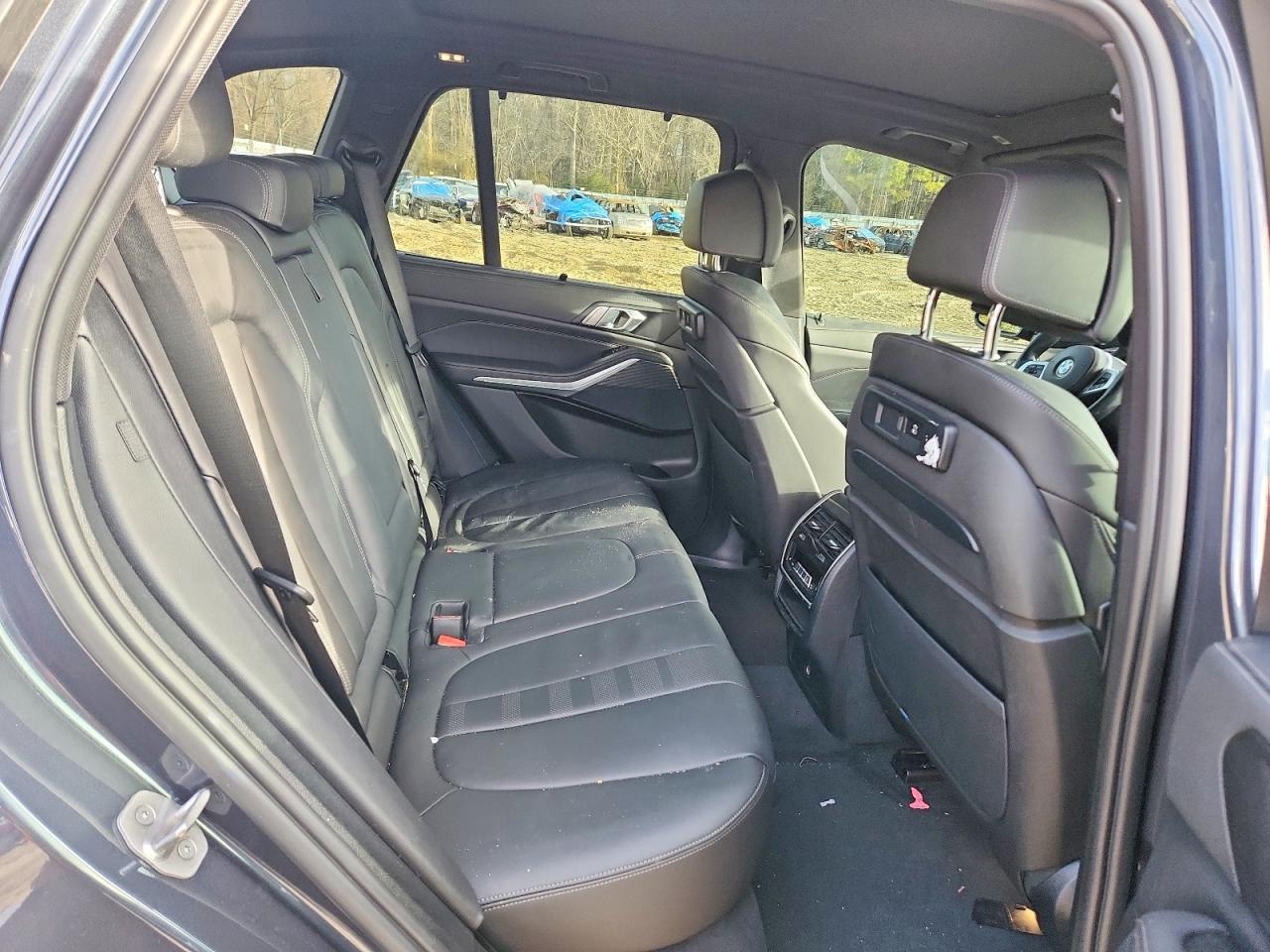 2022 BMW X5