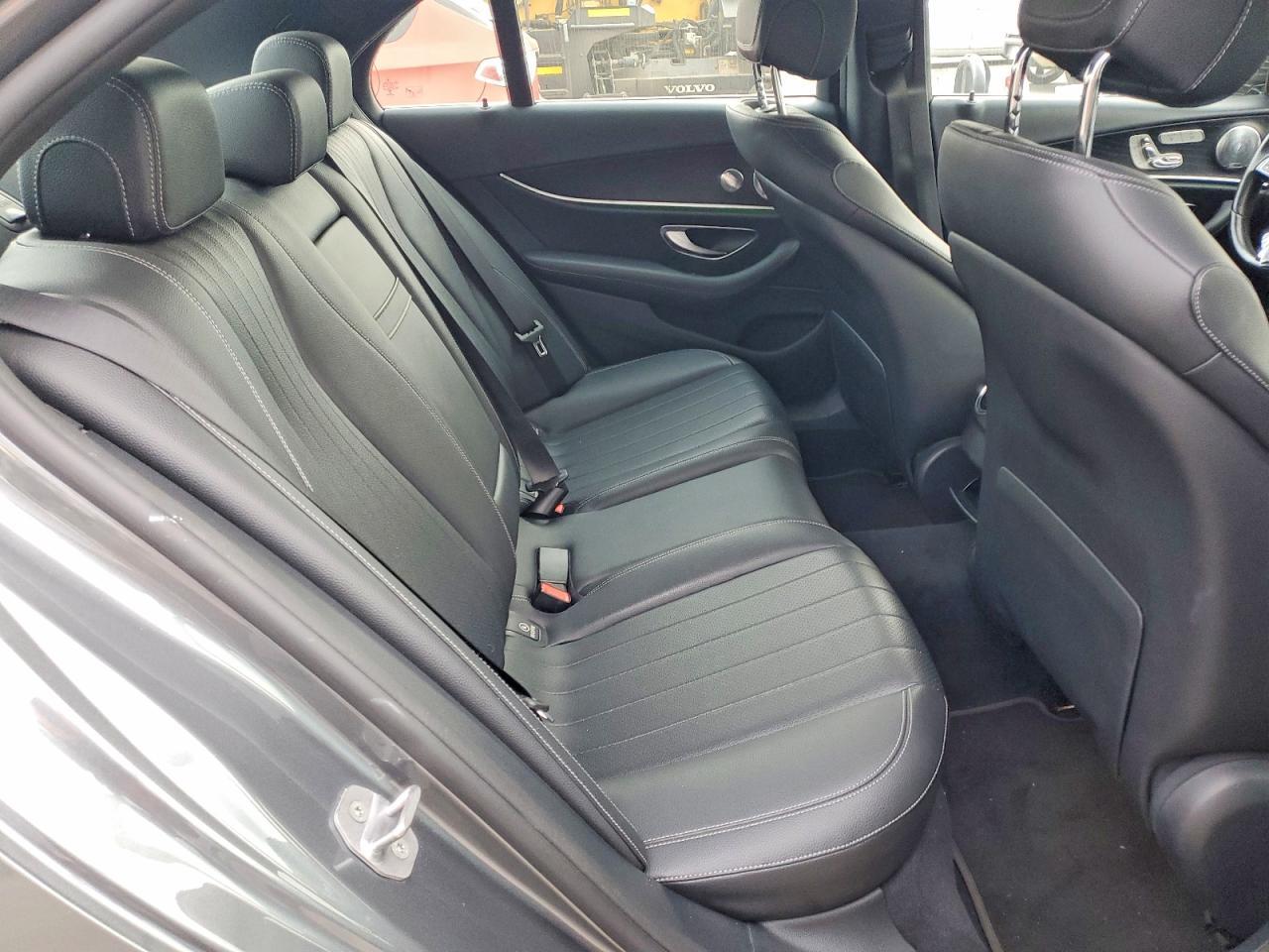 2017 MERCEDES-BENZ E-Class