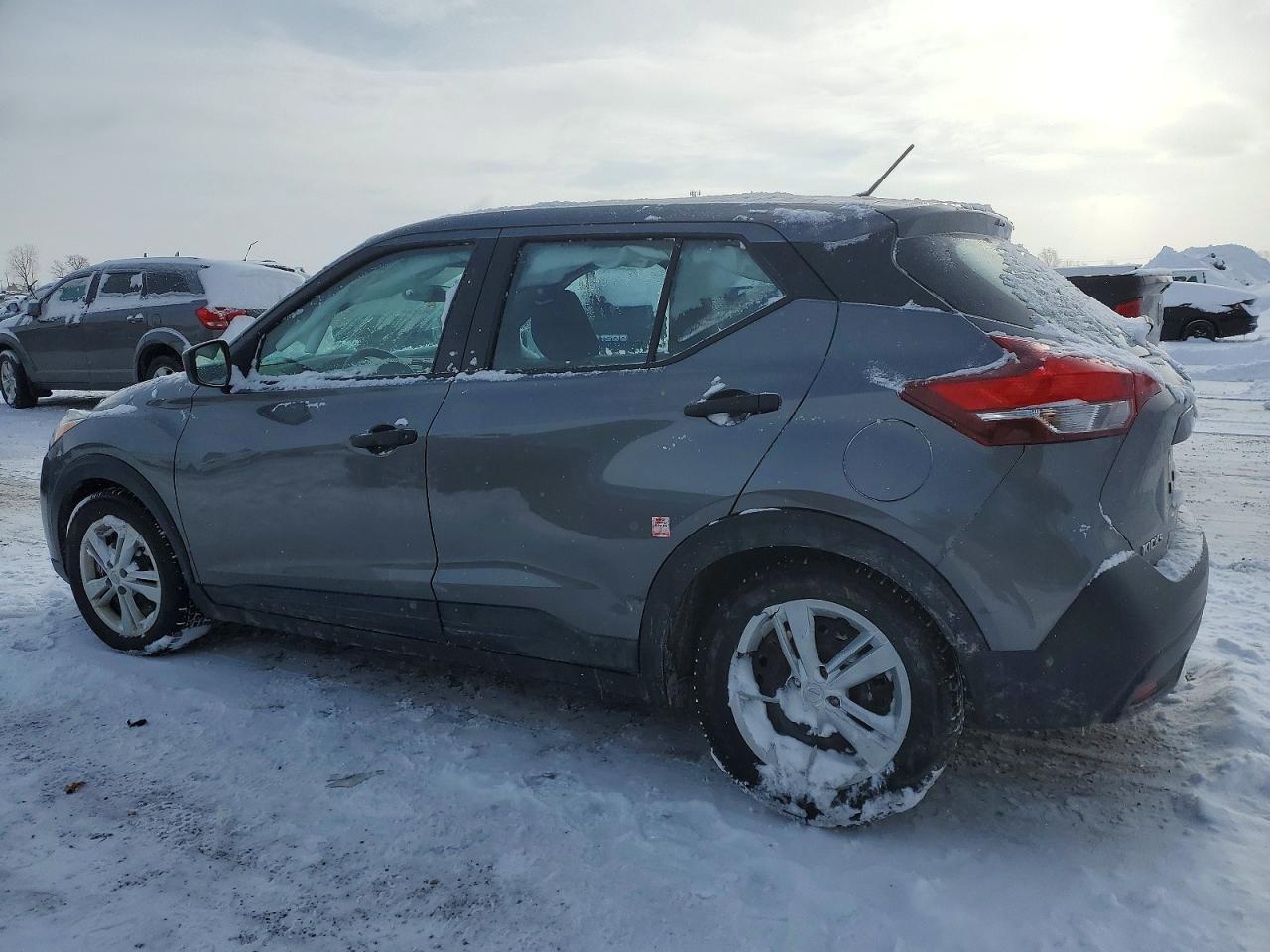 2019 NISSAN KICKS