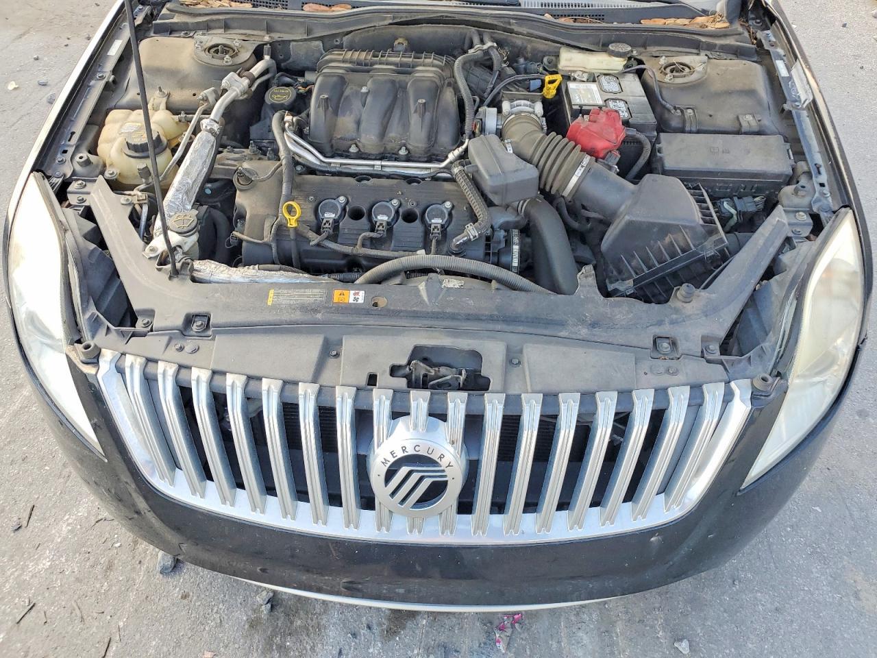 2011 MERCURY Milan