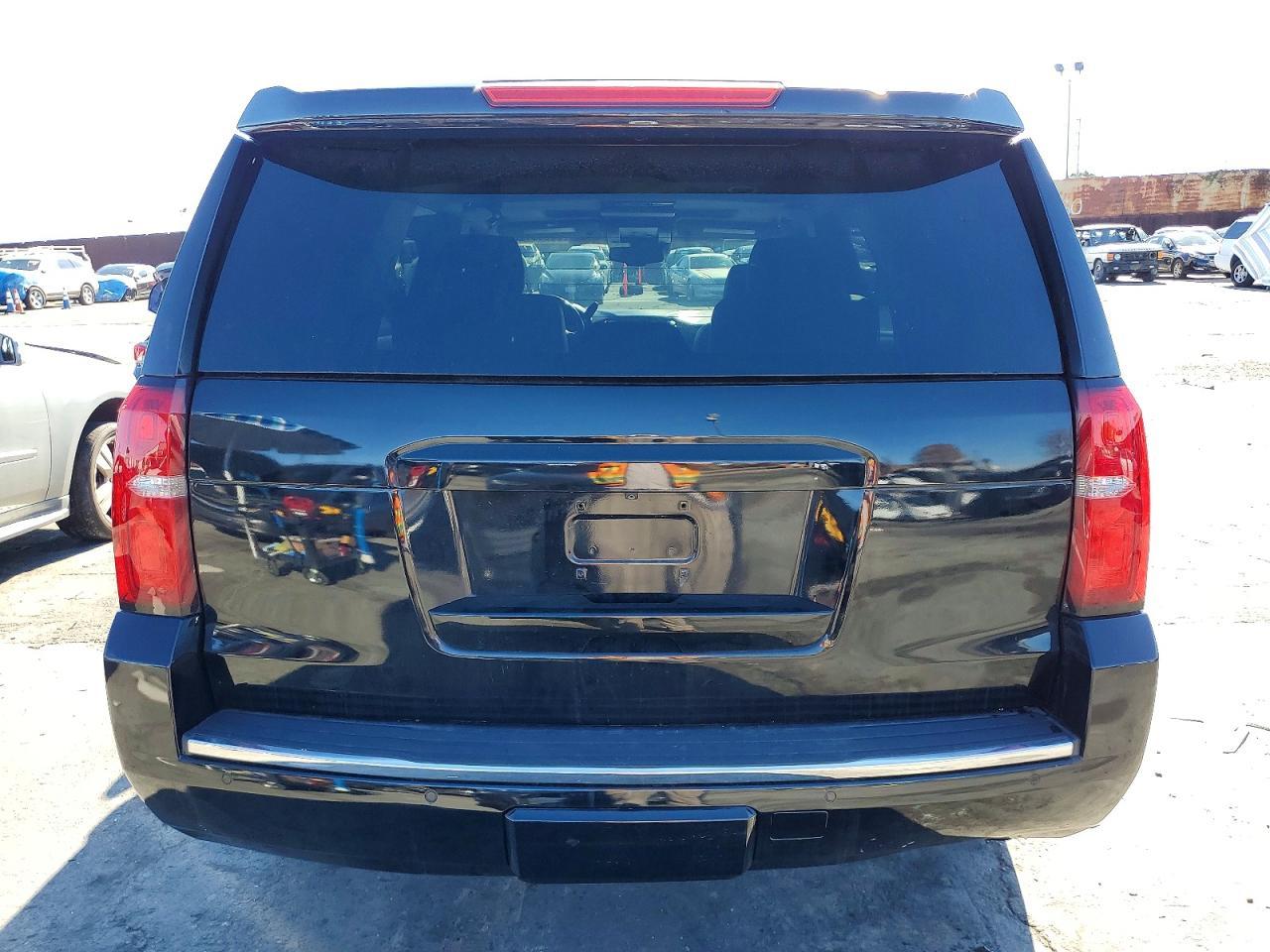 2016 CHEVROLET Tahoe