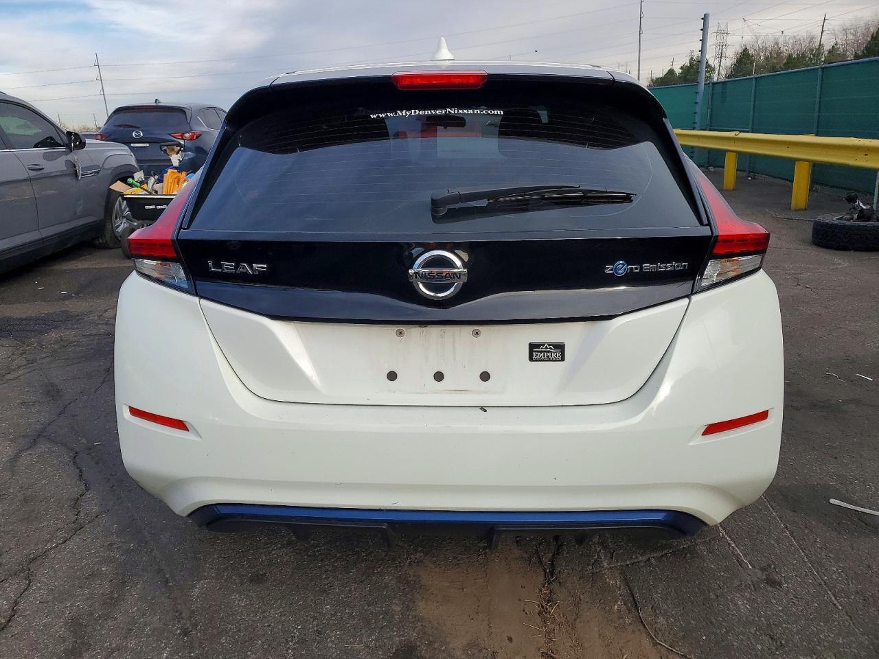 2019 NISSAN LEAF