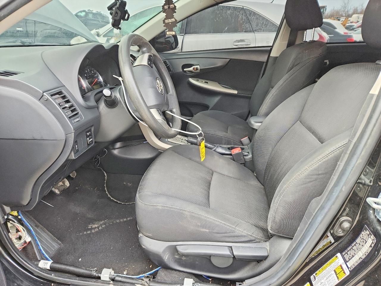 2012 TOYOTA COROLLA