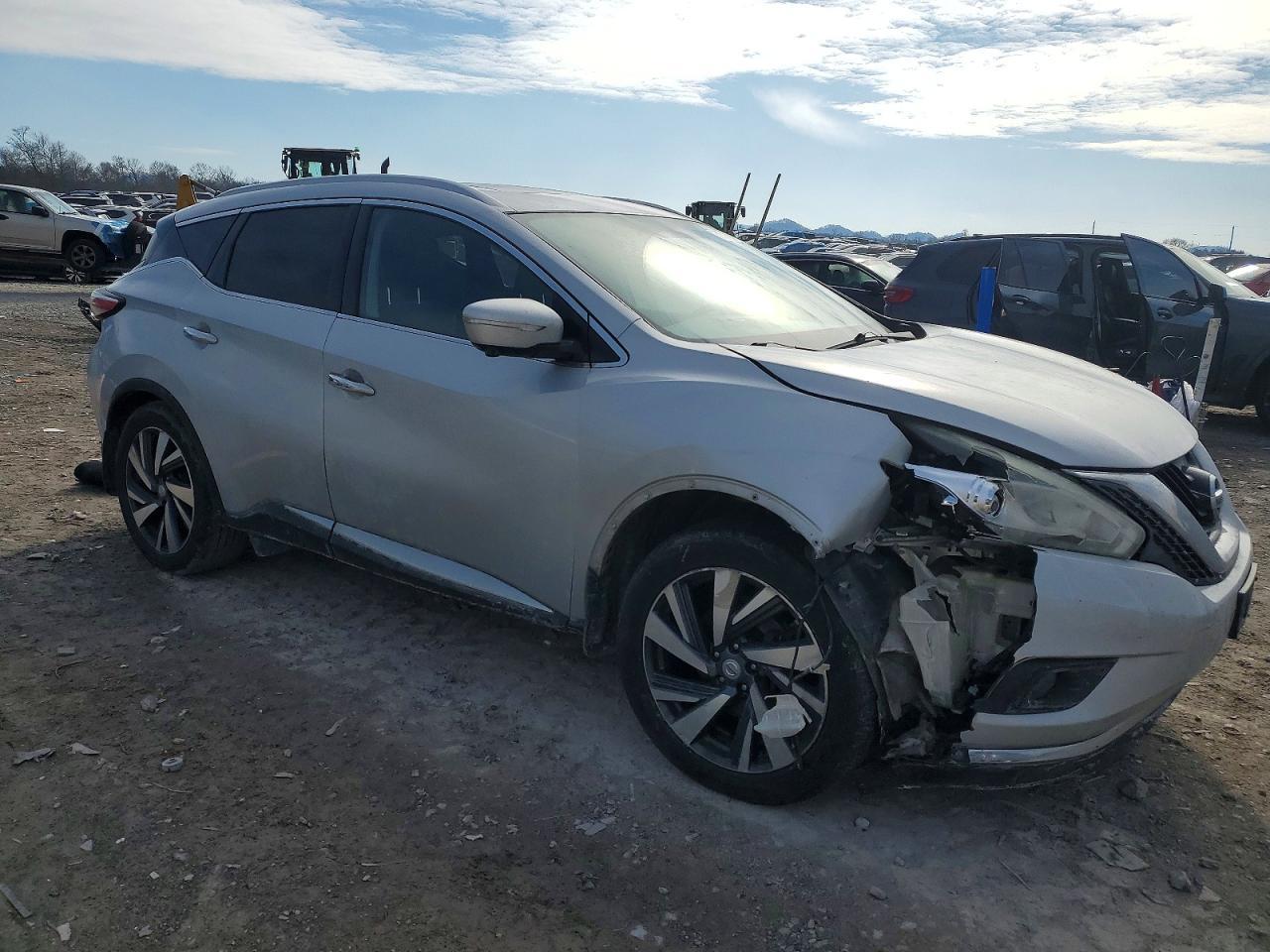 2015 NISSAN MURANO