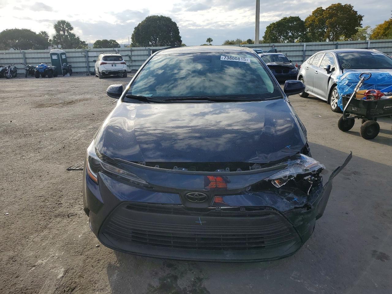 2025 TOYOTA COROLLA