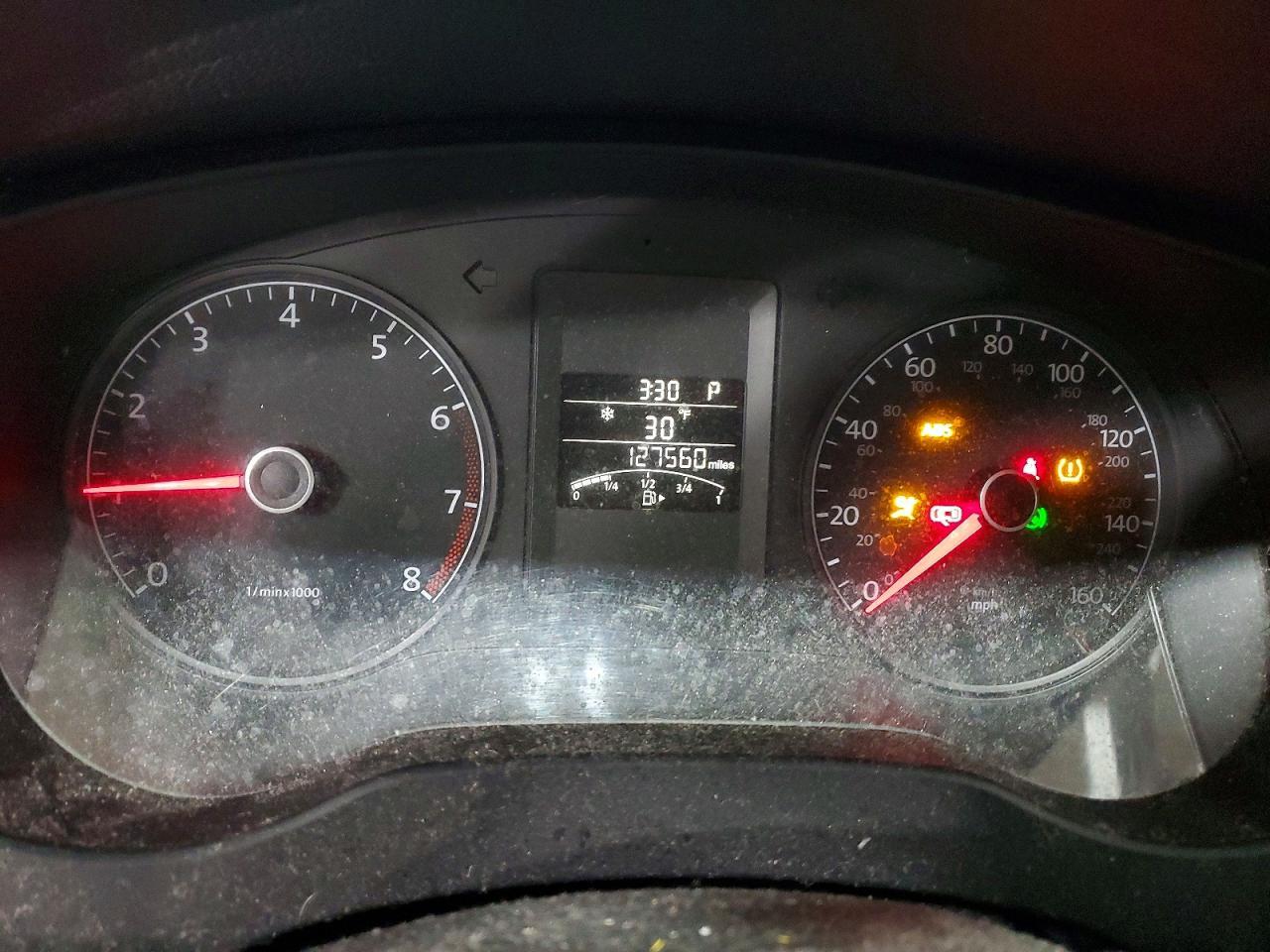 2011 VOLKSWAGEN JETTA