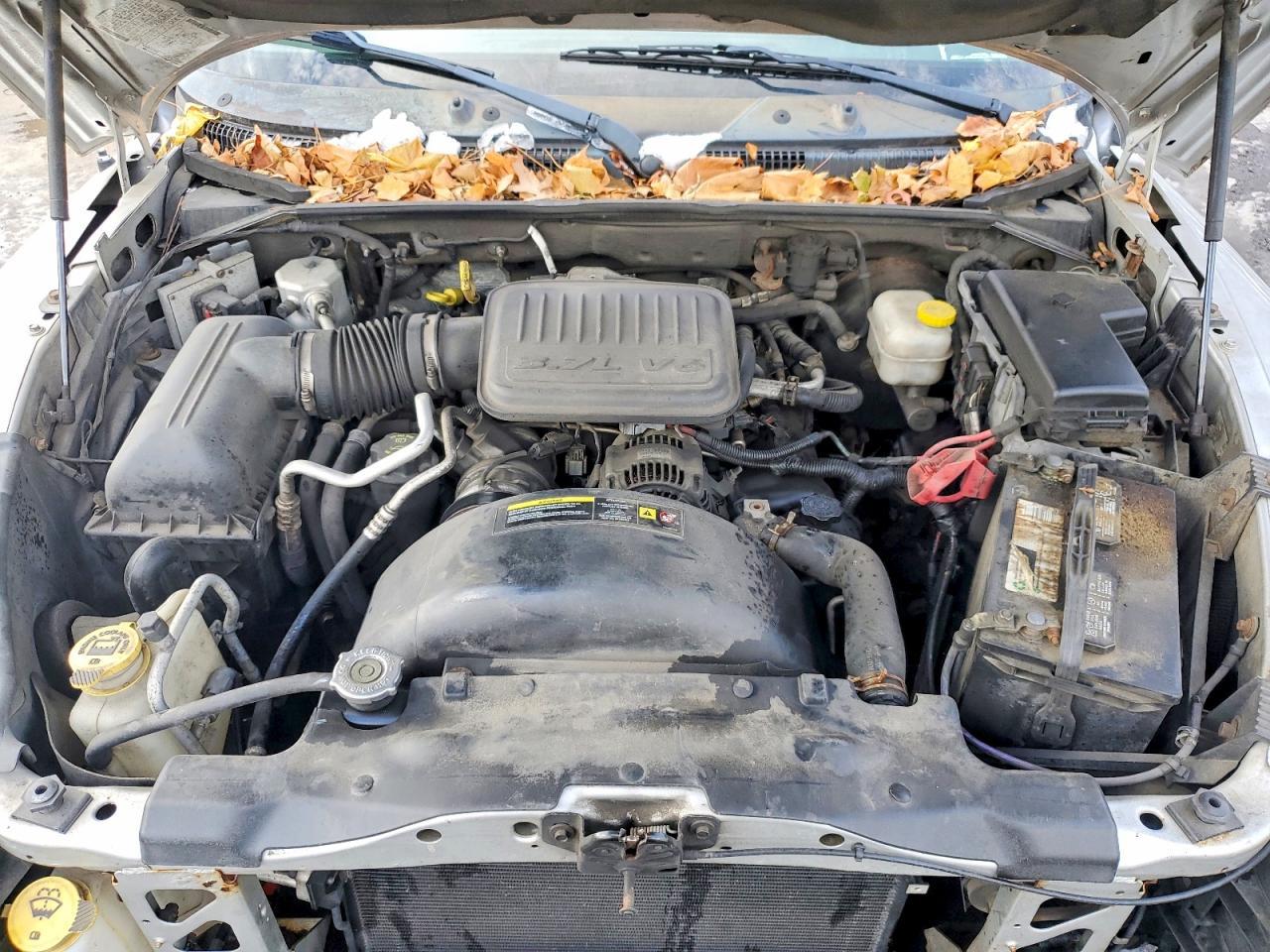 2005 DODGE Dakota