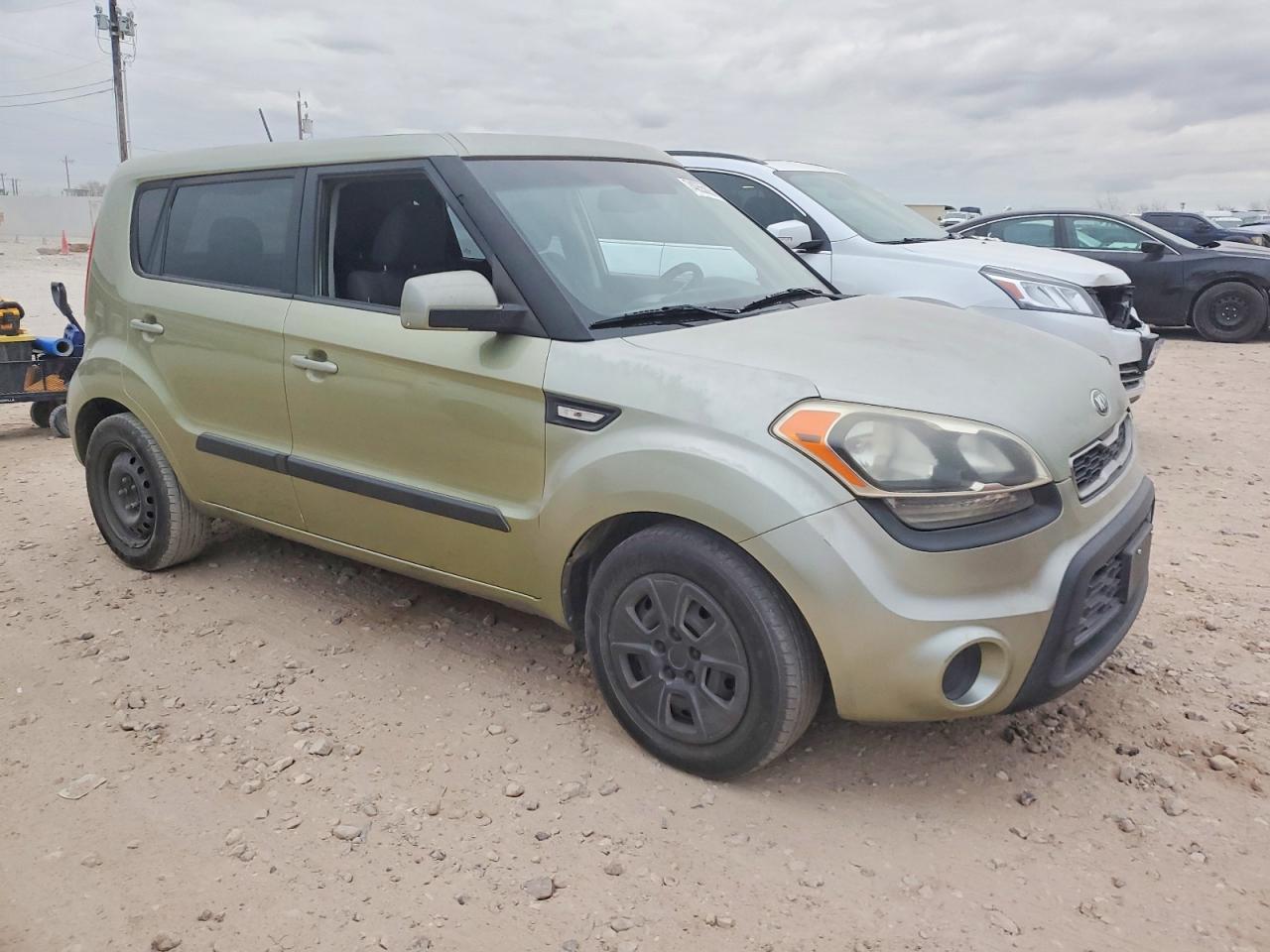 2013 KIA SOUL