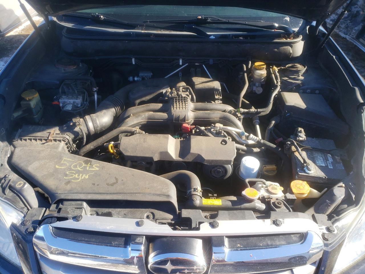 2013 SUBARU Outback