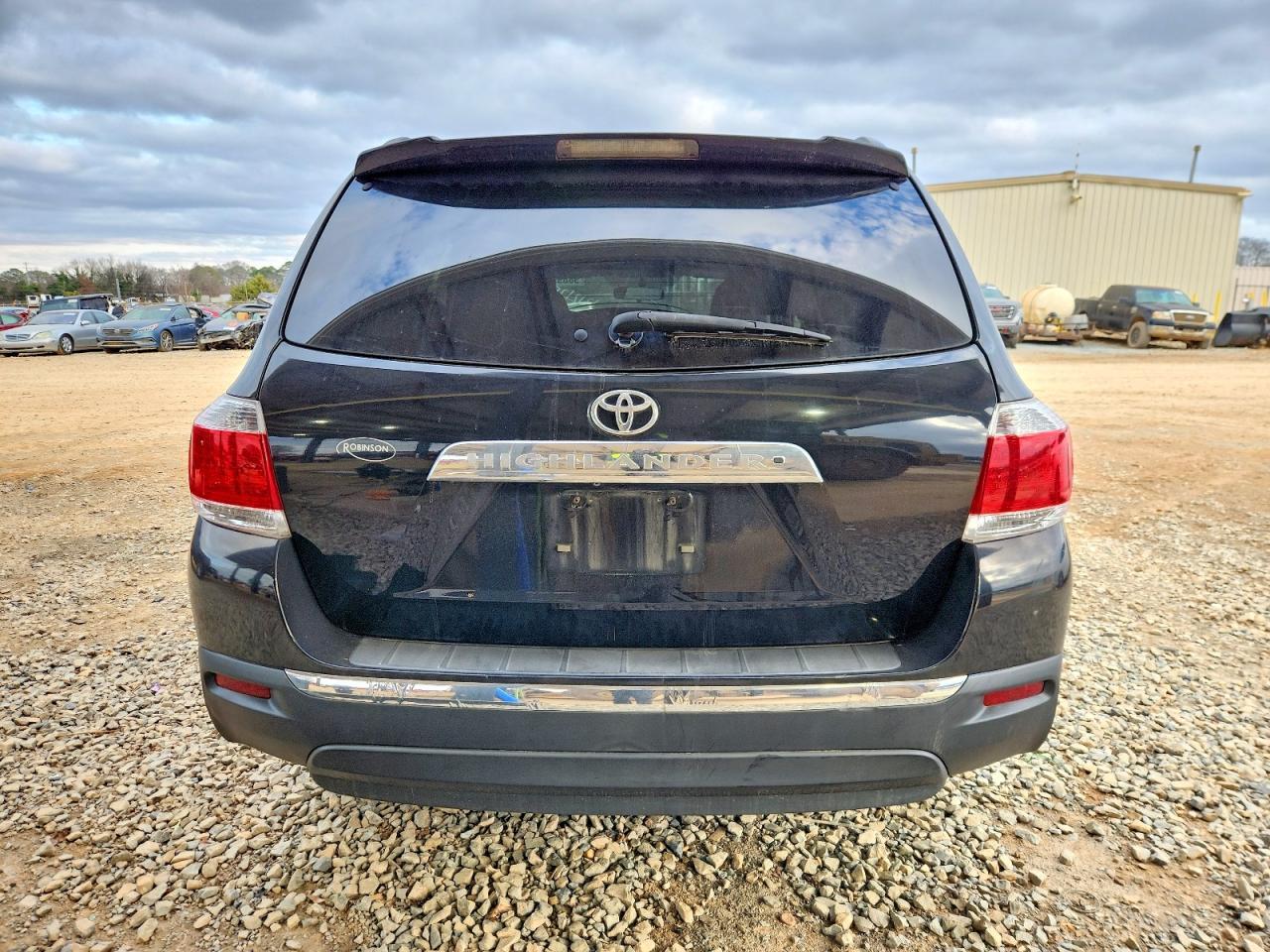 2011 TOYOTA HIGHLANDER