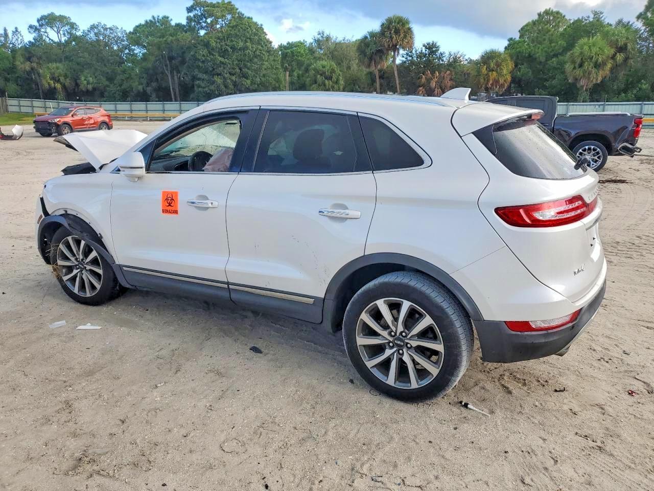 2019 LINCOLN MKC