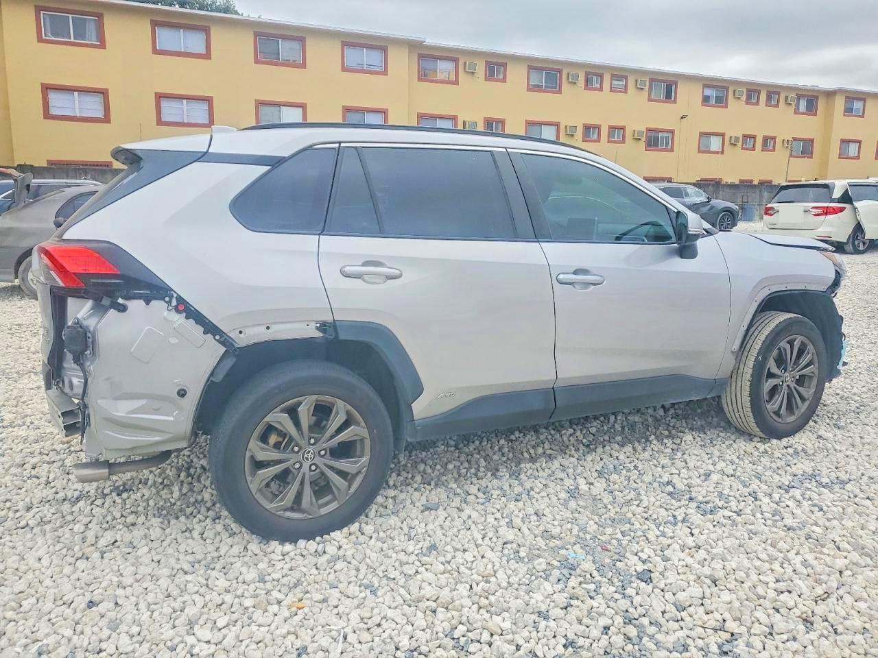 2023 TOYOTA RAV4