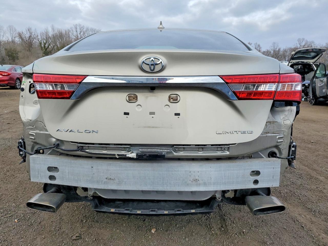 2015 TOYOTA Avalon