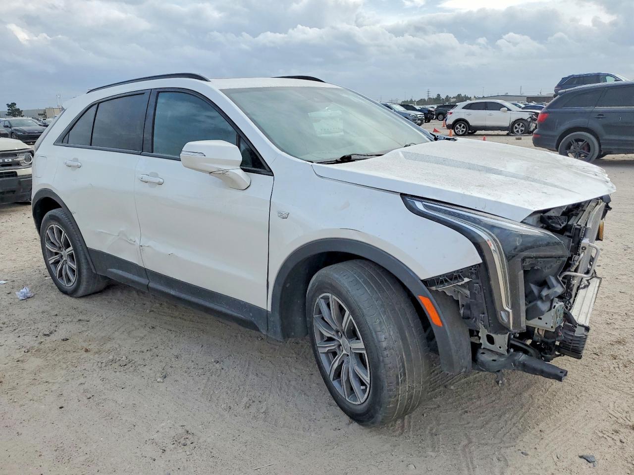 2022 CADILLAC XT4