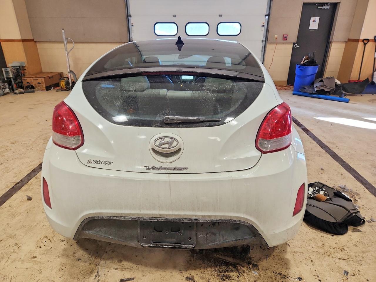 2013 HYUNDAI VELOSTER
