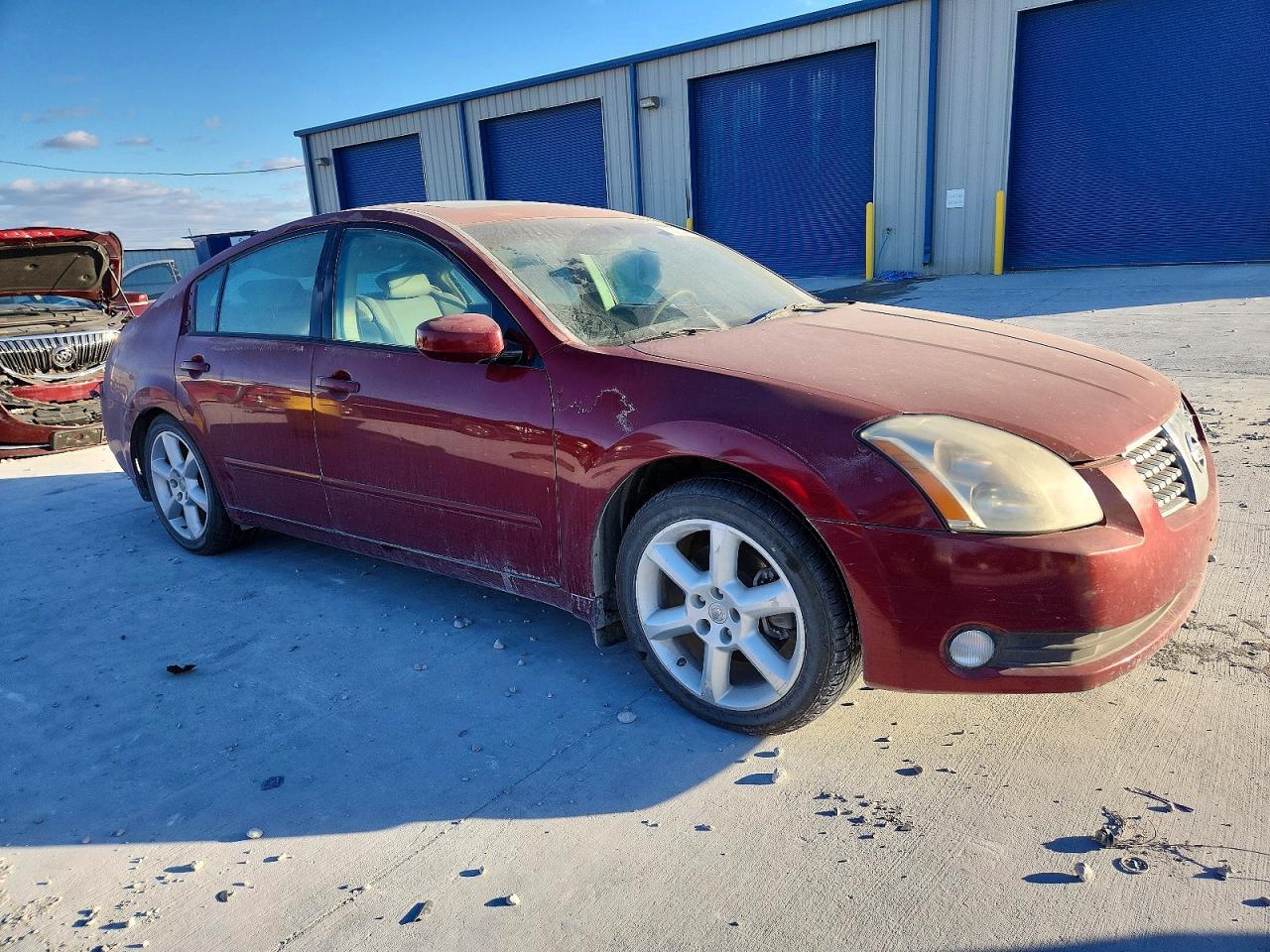 2005 NISSAN Maxima