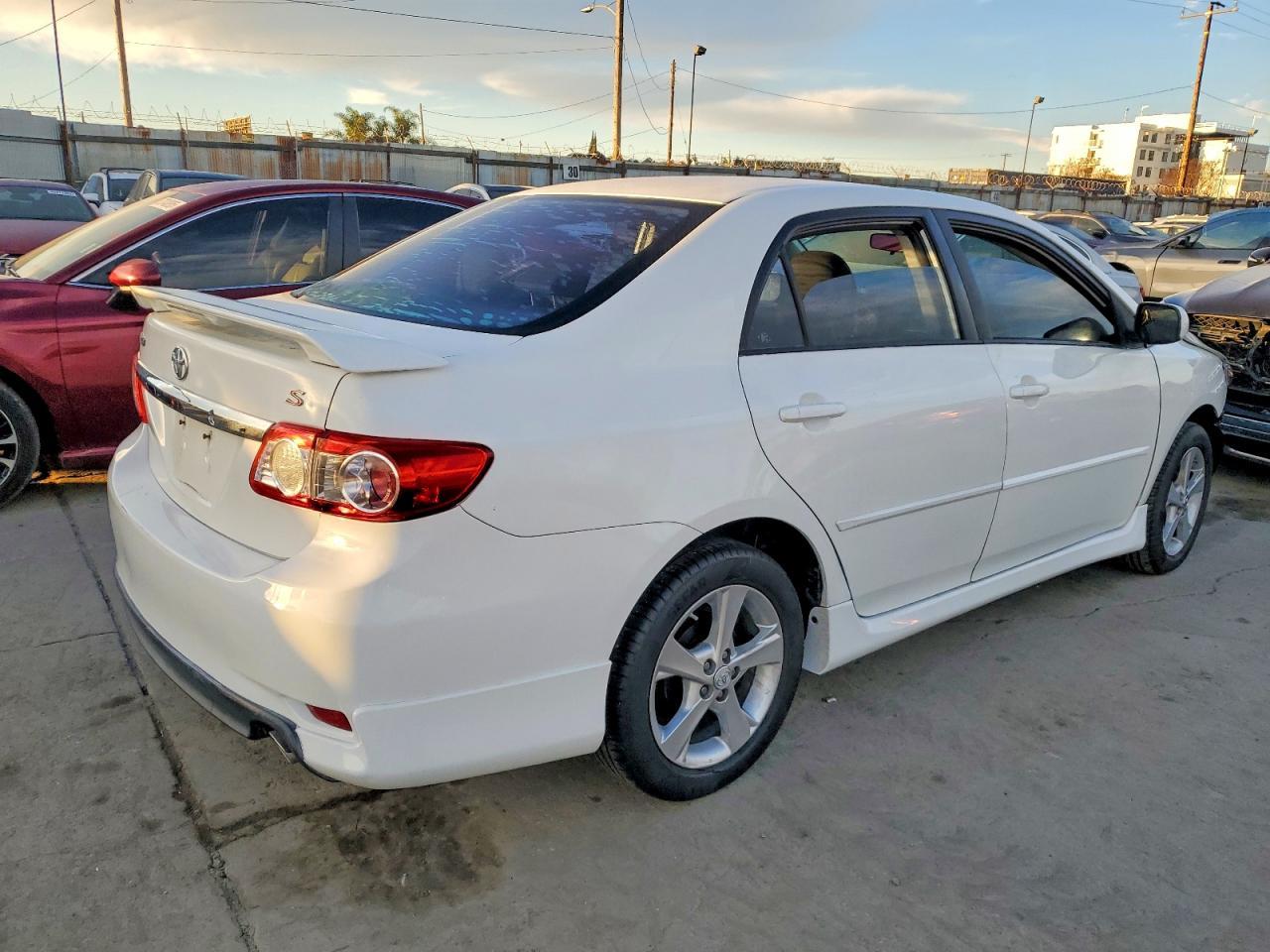 2012 TOYOTA COROLLA