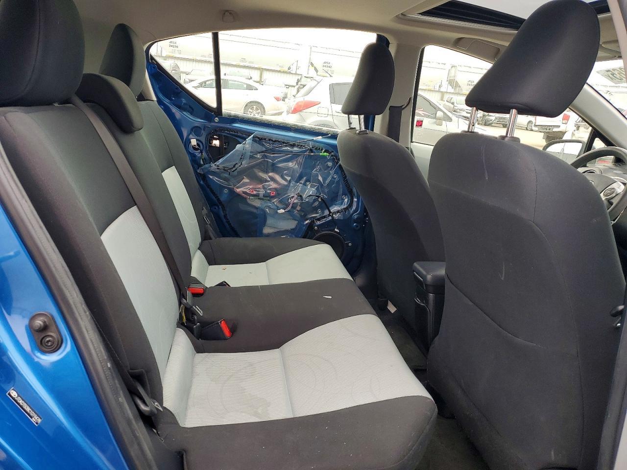 2012 TOYOTA Prius c